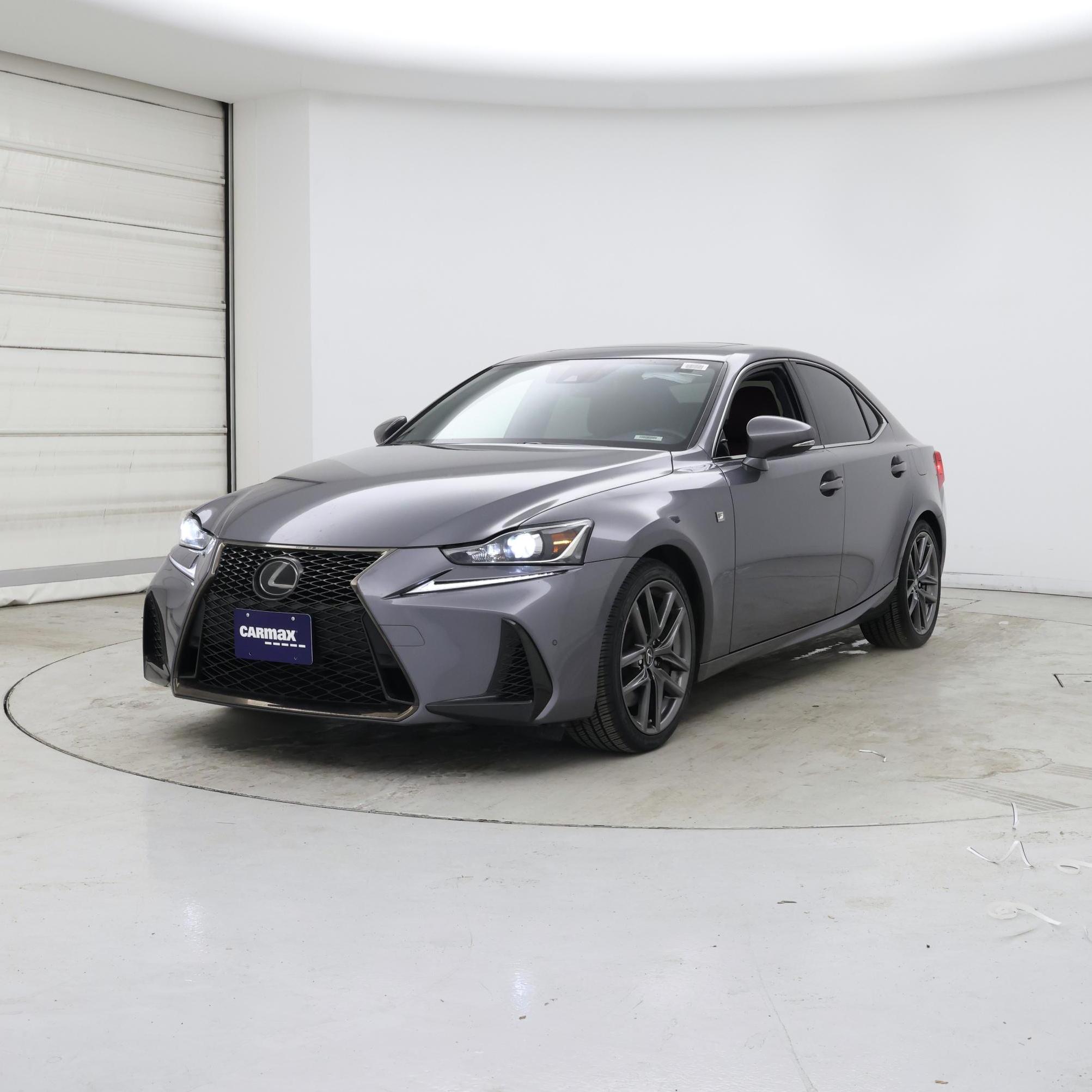 Thumbnail: 2018 Lexus IS - 4