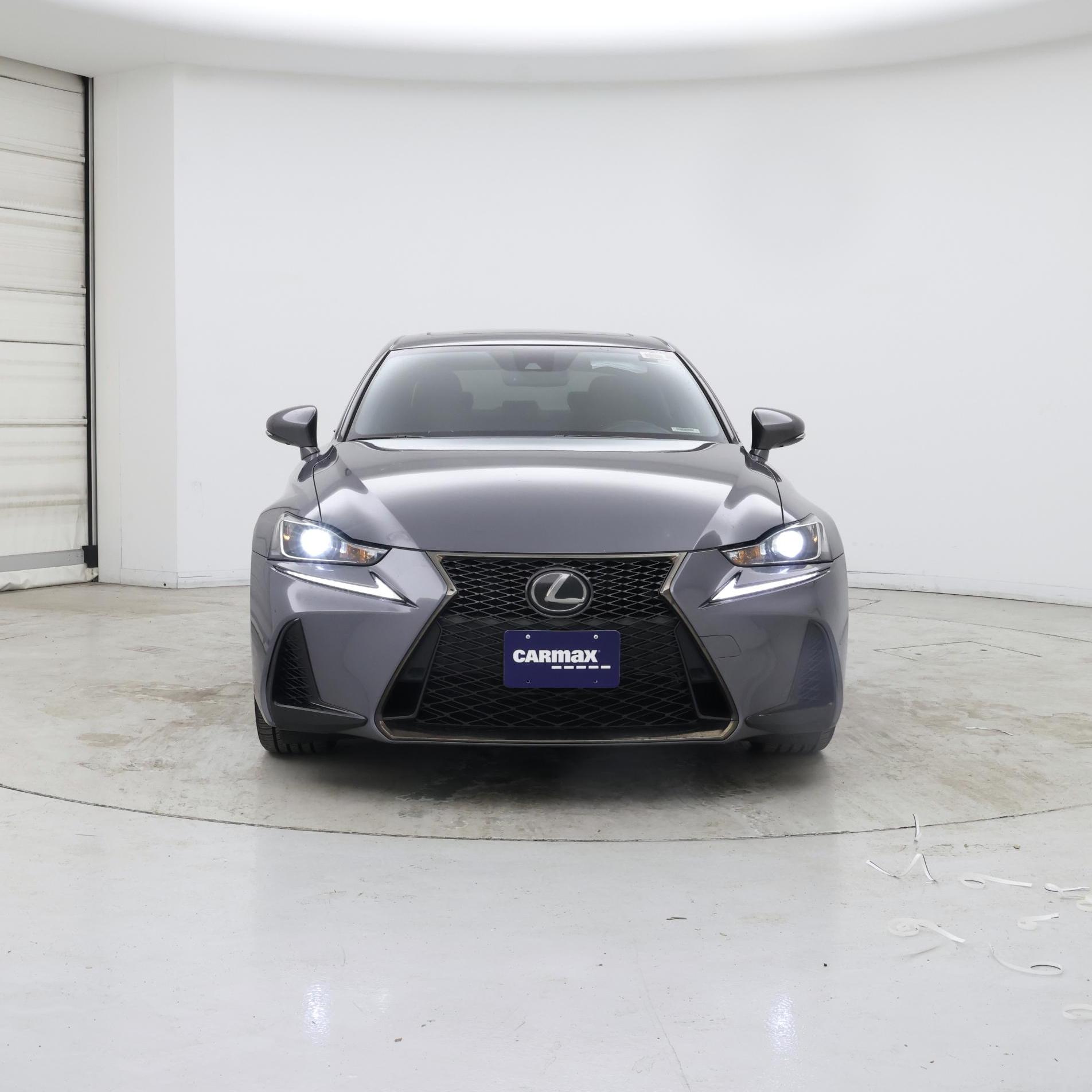 Thumbnail: 2018 Lexus IS - 5