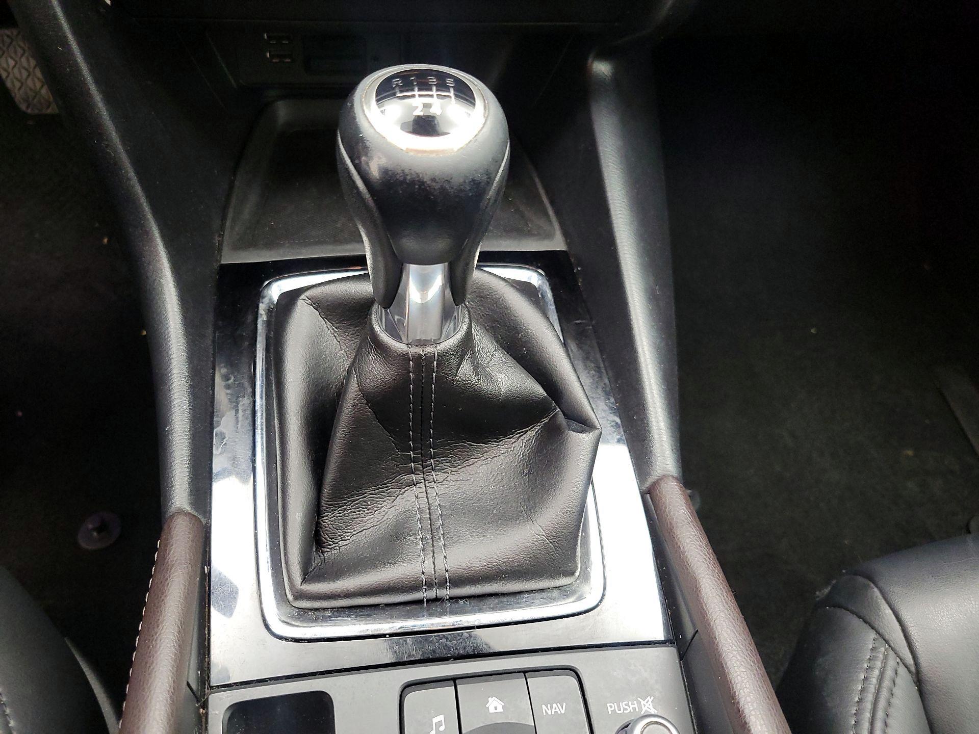 Thumbnail: 2017 Mazda Mazda3 - 17