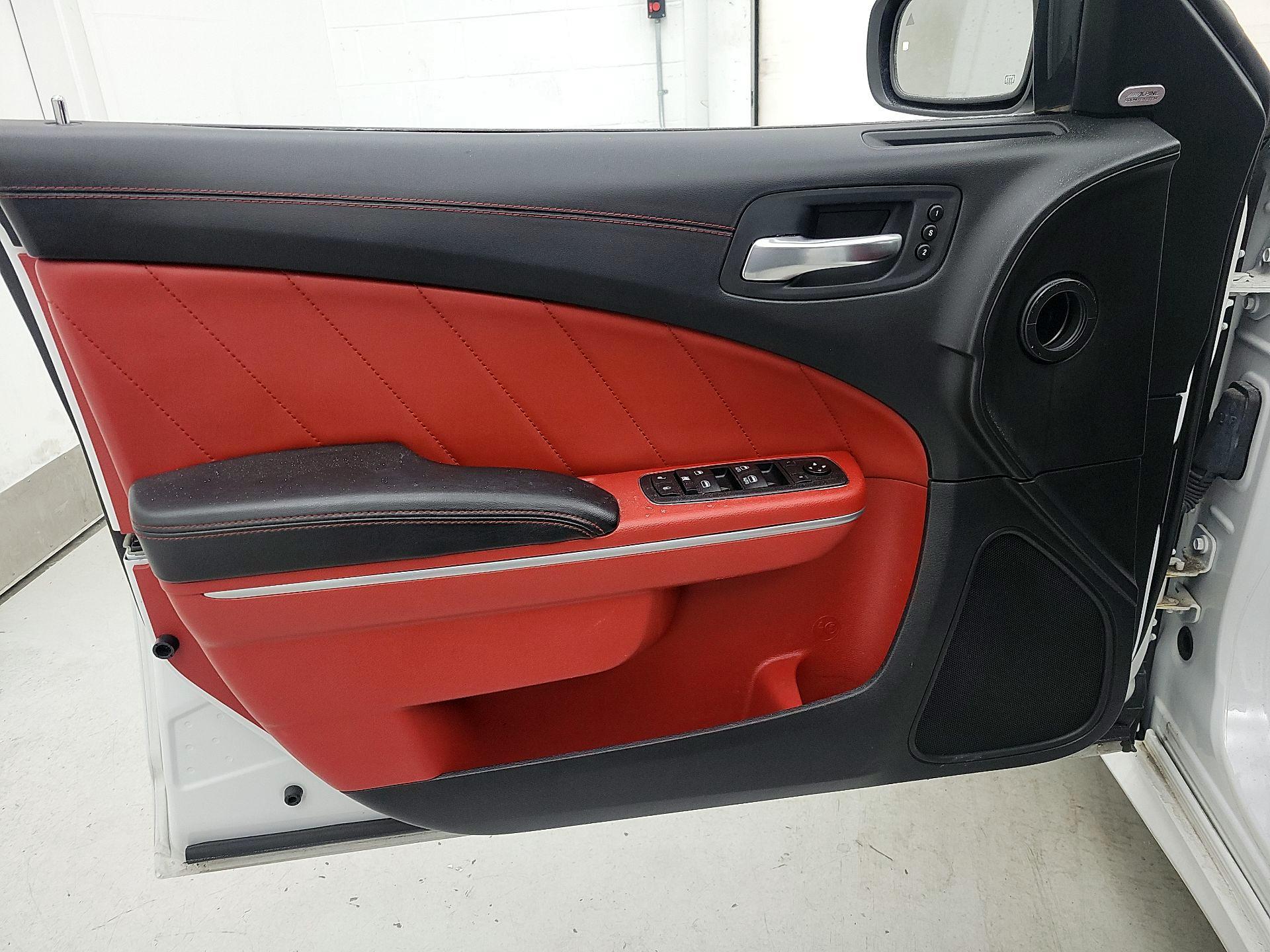 Thumbnail: 2020 Dodge Charger - 12