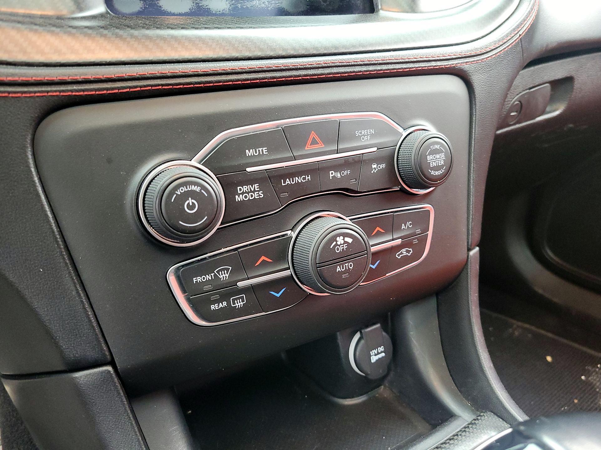 Thumbnail: 2020 Dodge Charger - 15