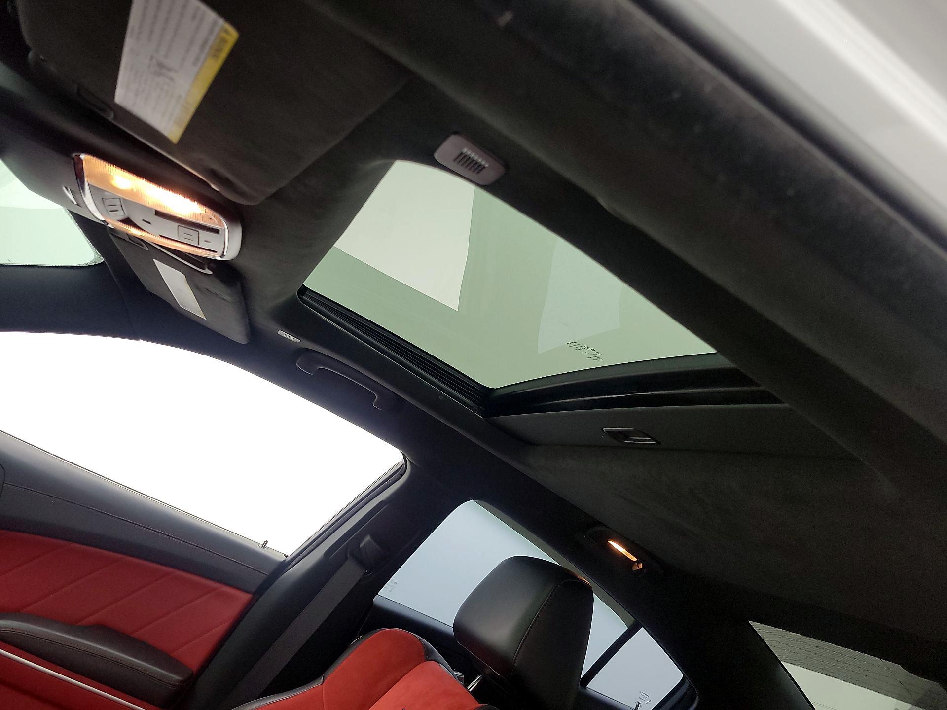 Thumbnail: 2020 Dodge Charger - 17