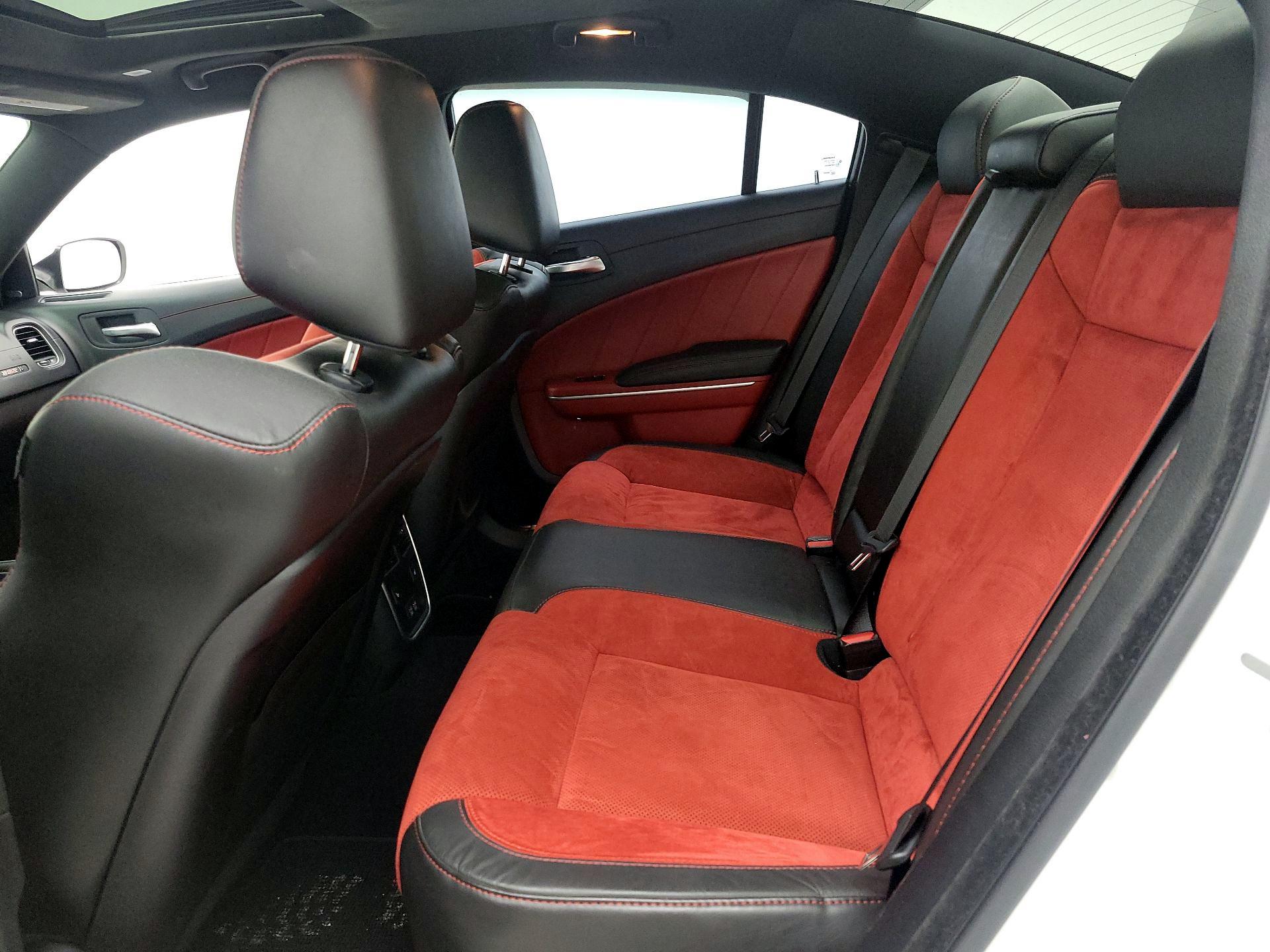 Thumbnail: 2020 Dodge Charger - 18