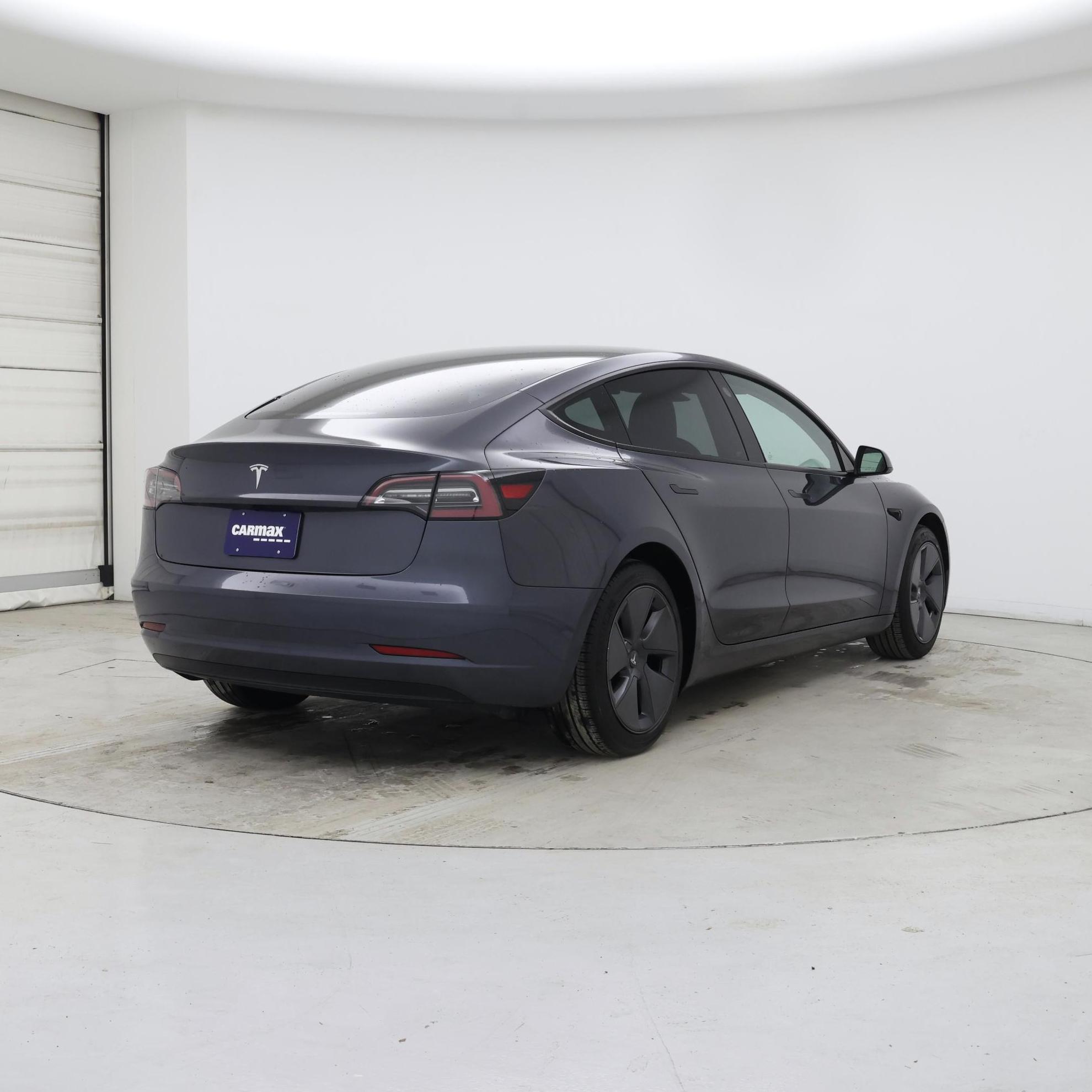 Thumbnail: 2023 Tesla Model 3 - 8