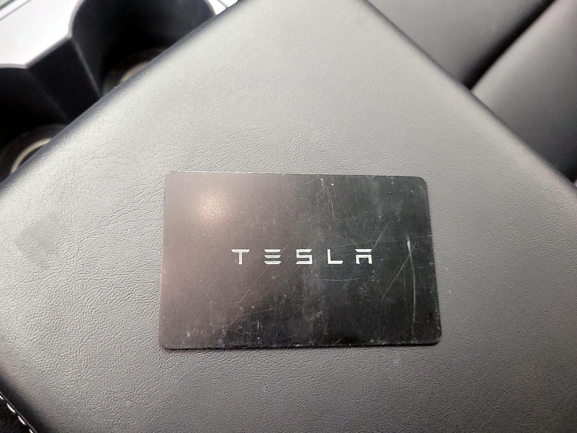 Thumbnail: 2023 Tesla Model 3 - 20