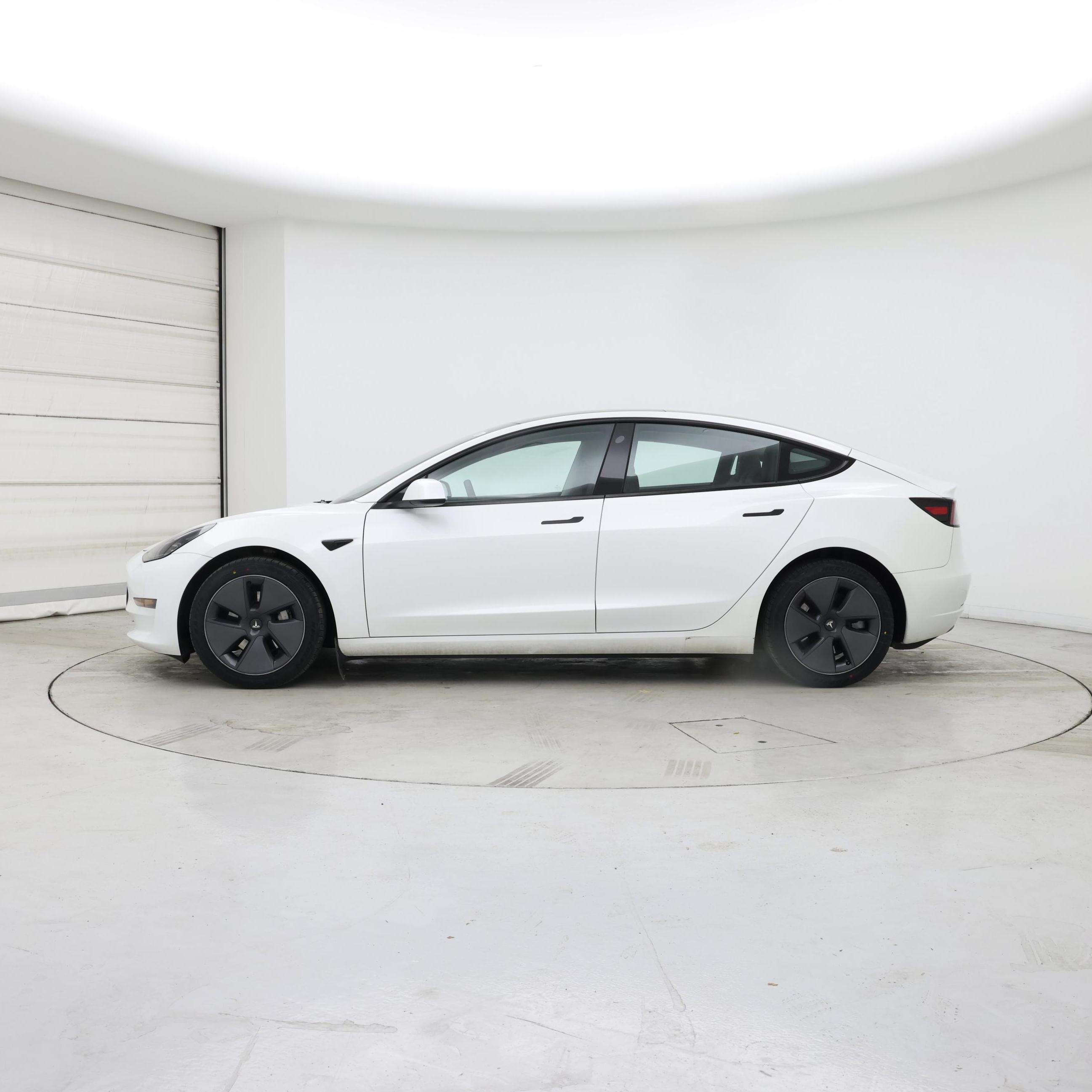 Thumbnail: 2023 Tesla Model 3 - 3