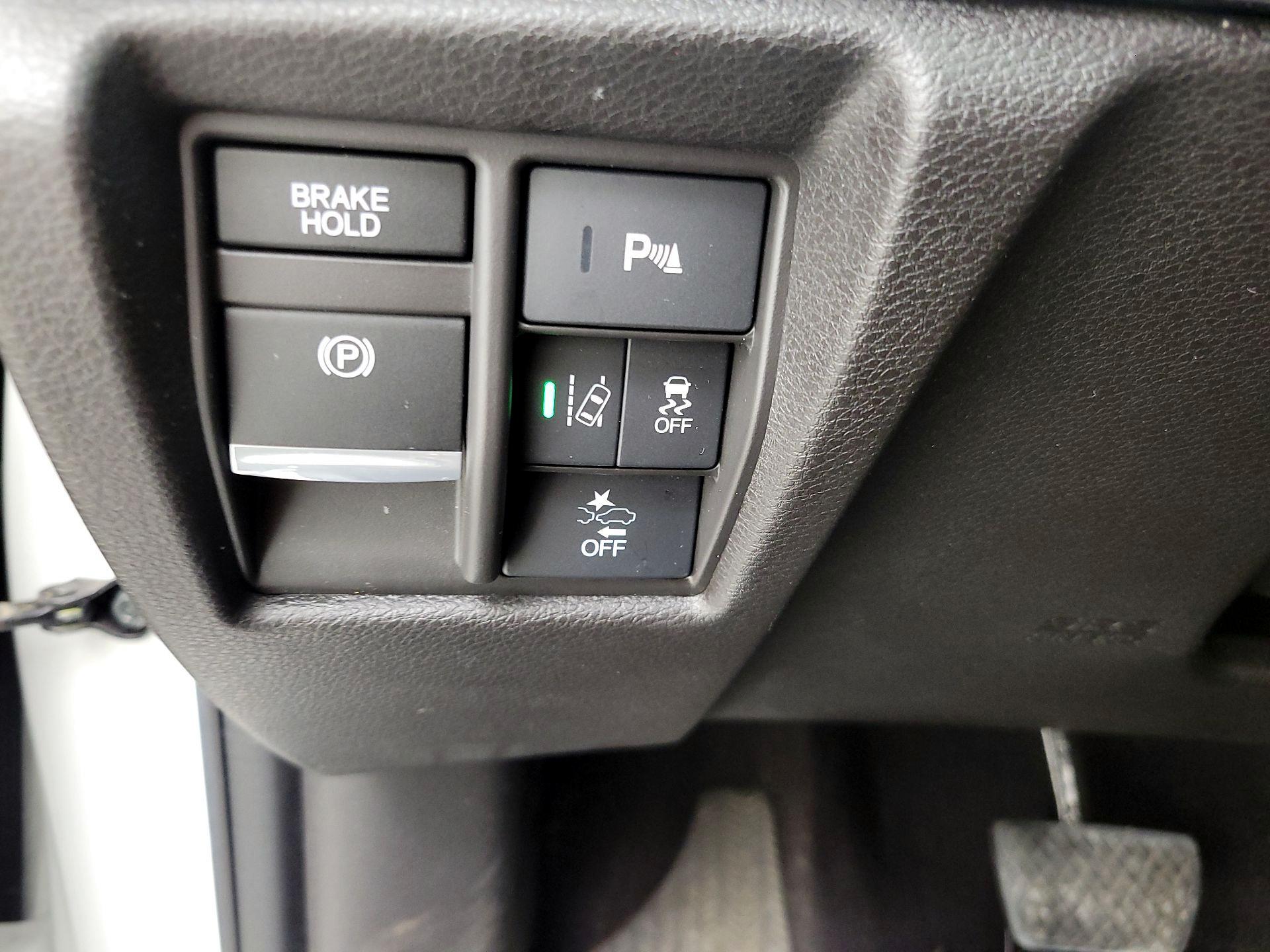 Thumbnail: 2020 Acura MDX - 13