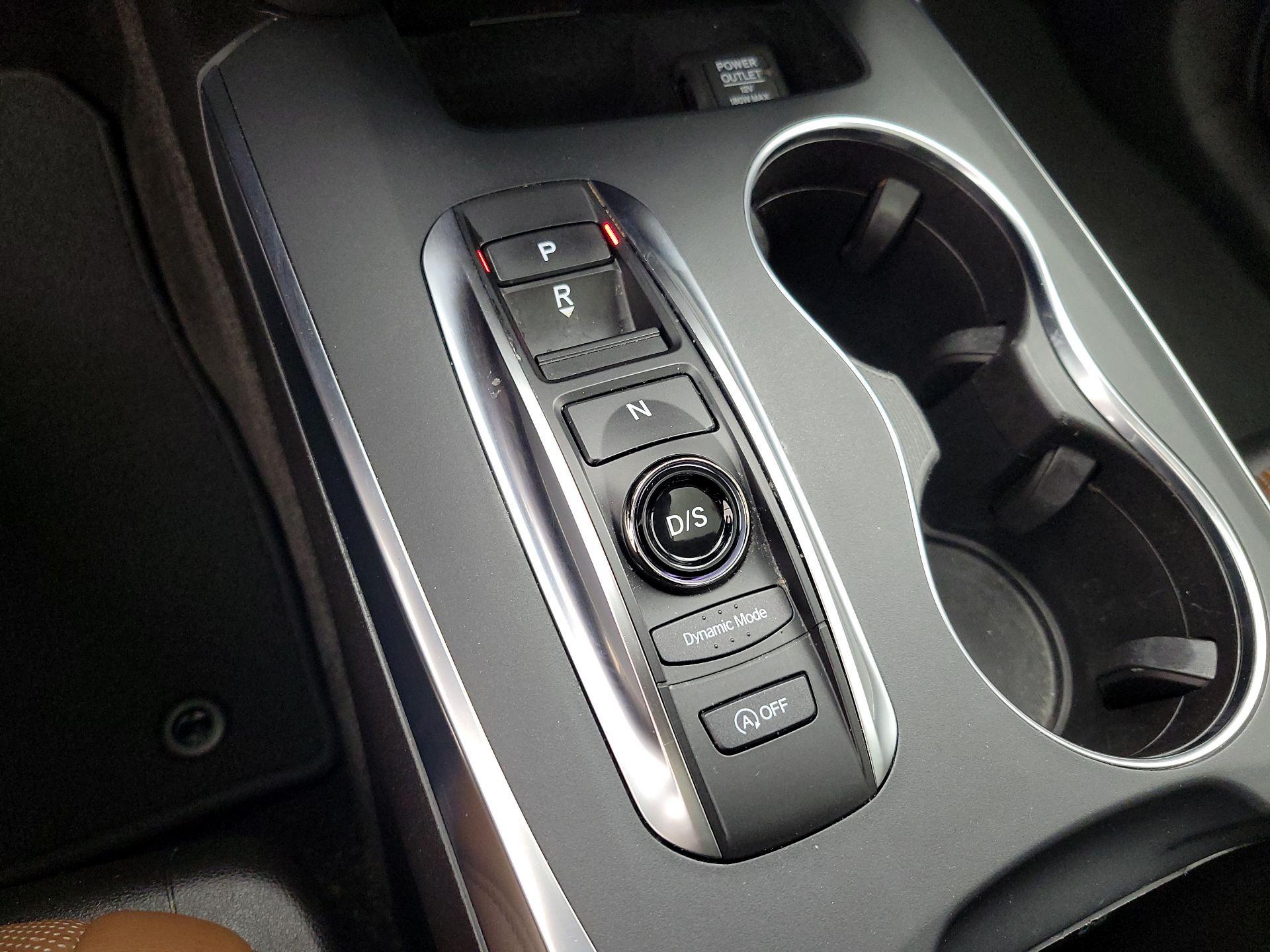 Thumbnail: 2020 Acura MDX - 18