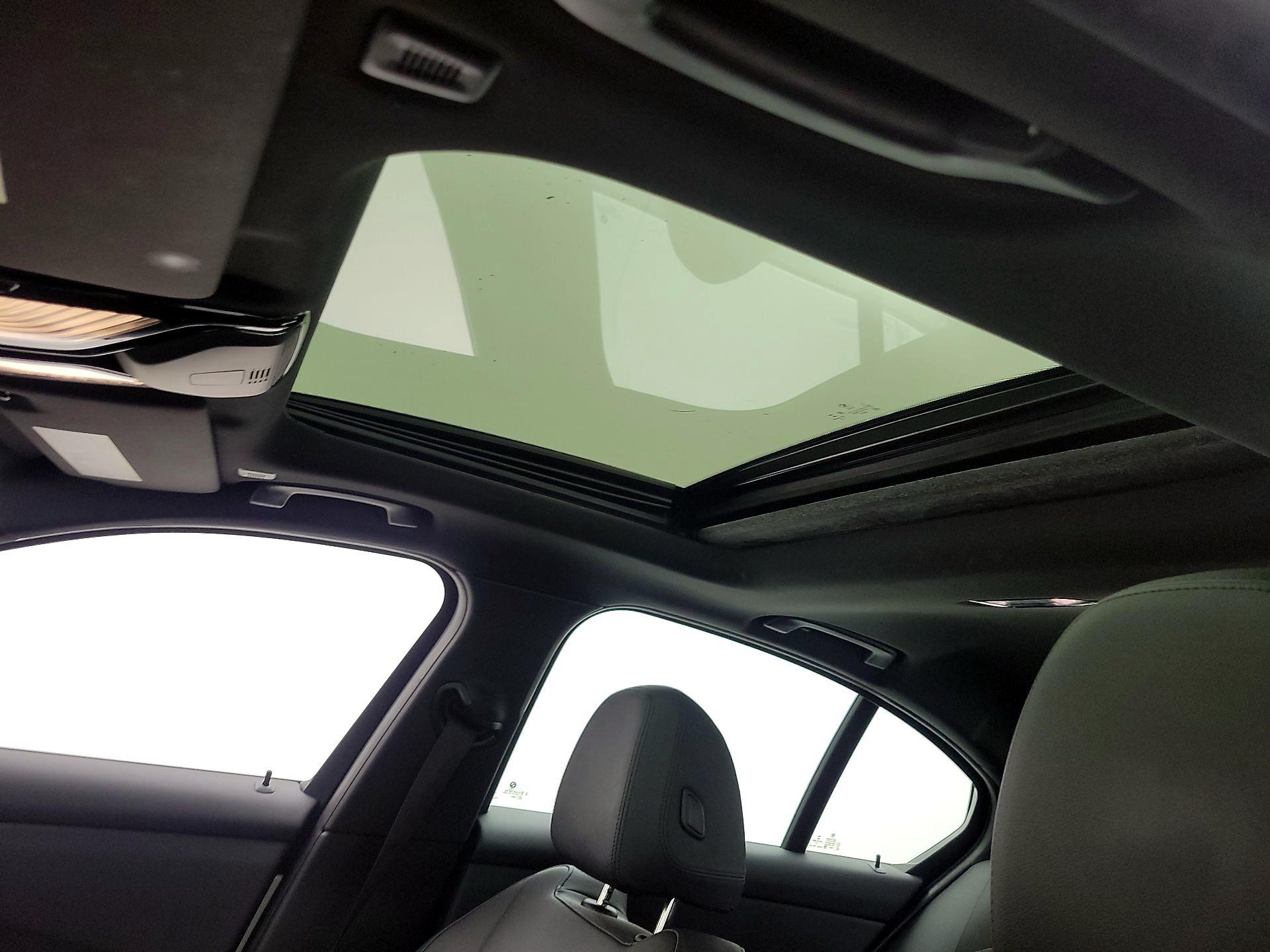 Thumbnail: 2020 BMW 3 Series - 19