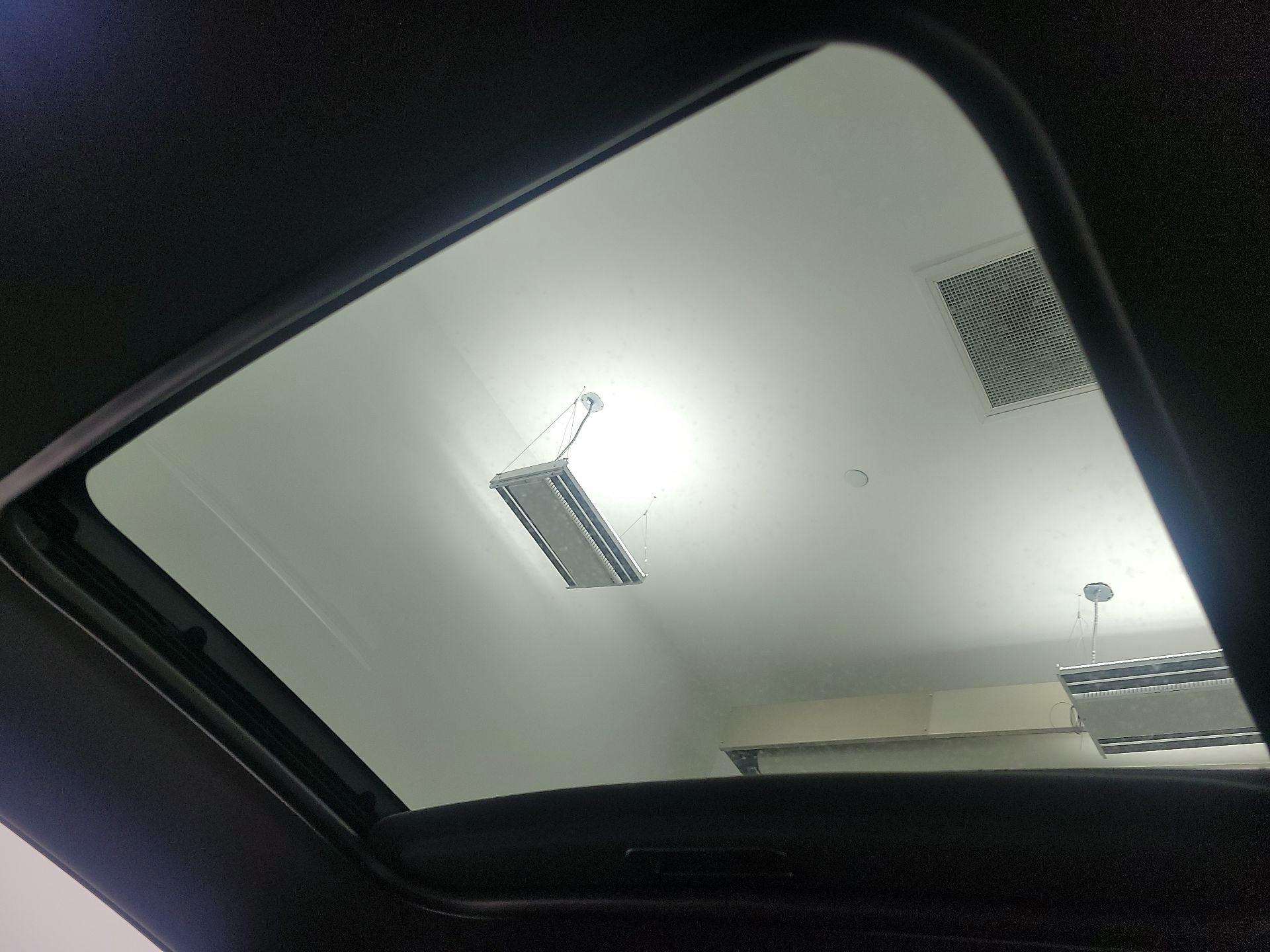 Thumbnail: 2022 Chevrolet Camaro - 17