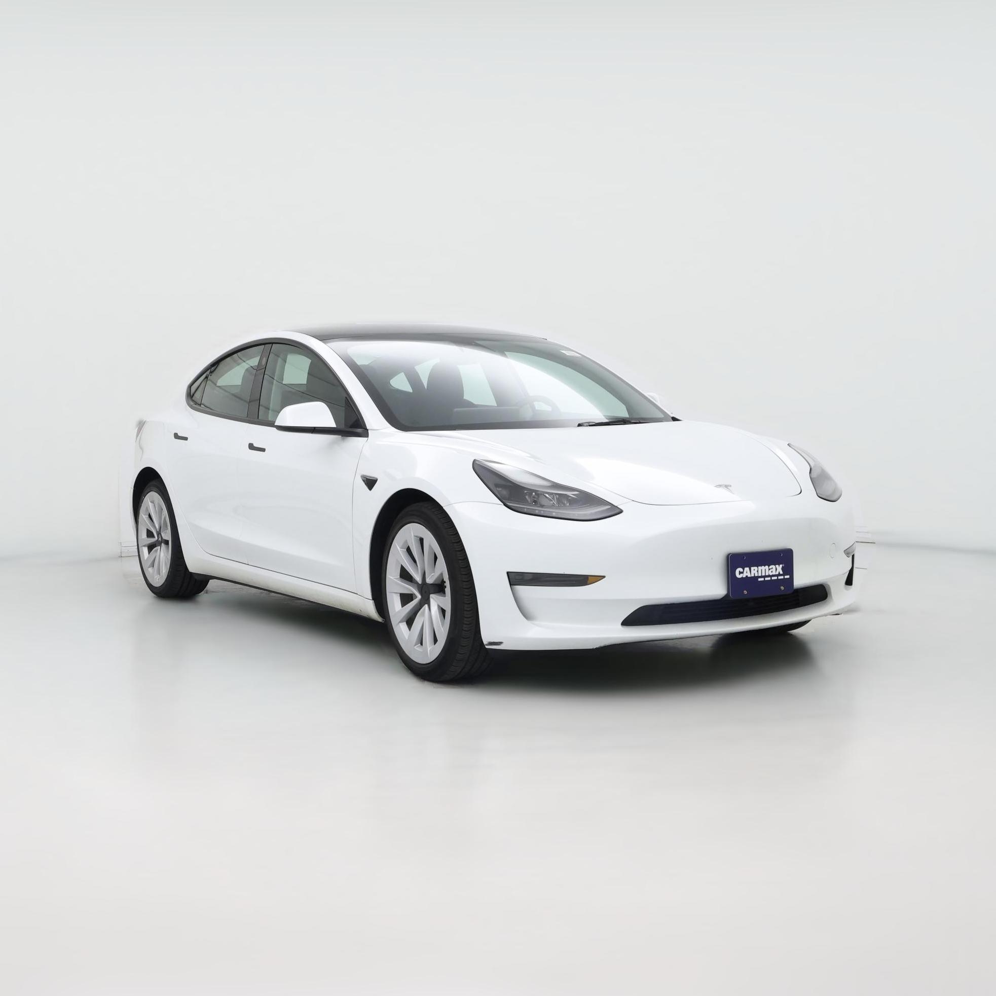 Thumbnail: 2023 Tesla Model 3 - 1