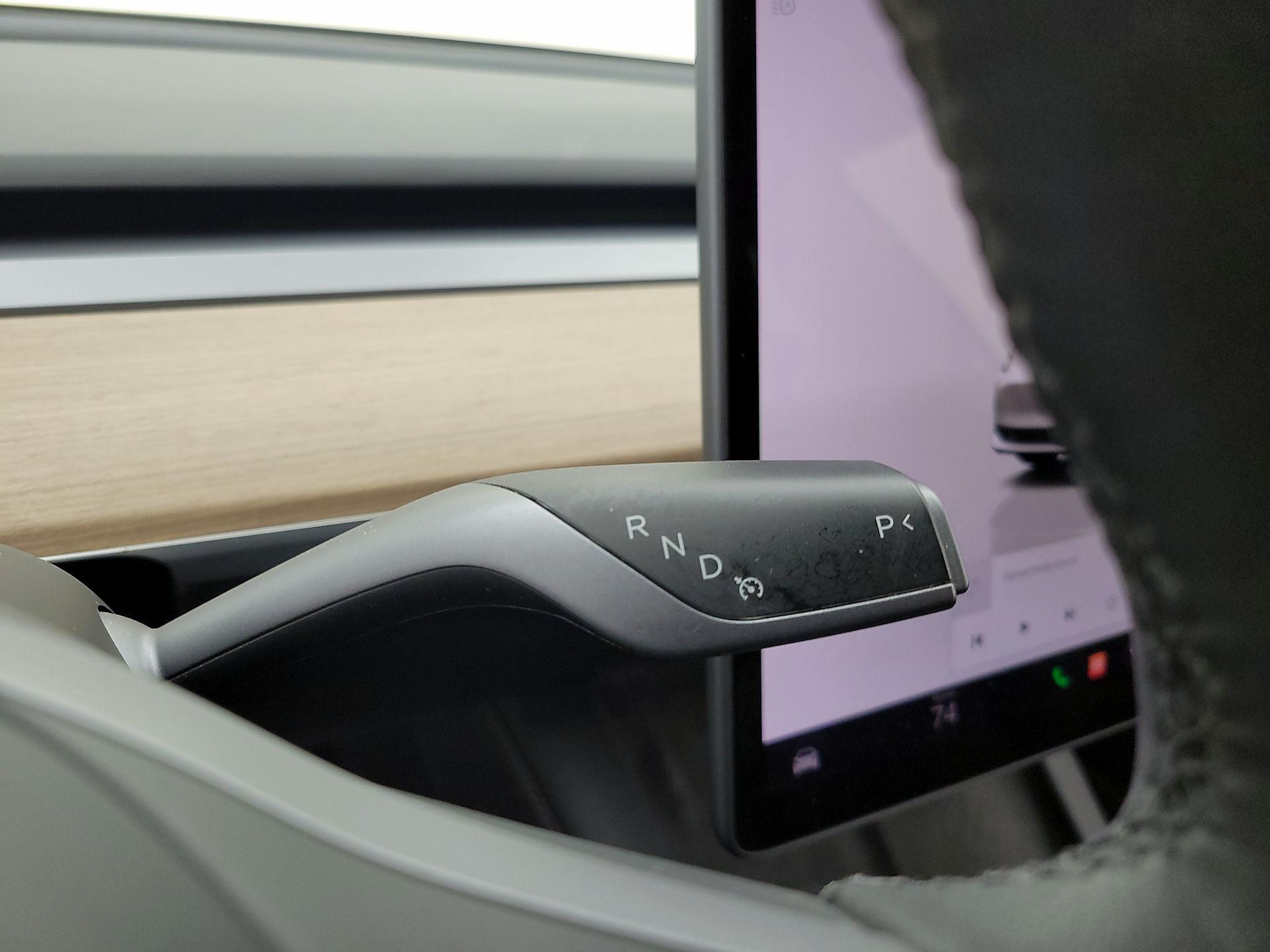 Thumbnail: 2023 Tesla Model 3 - 16