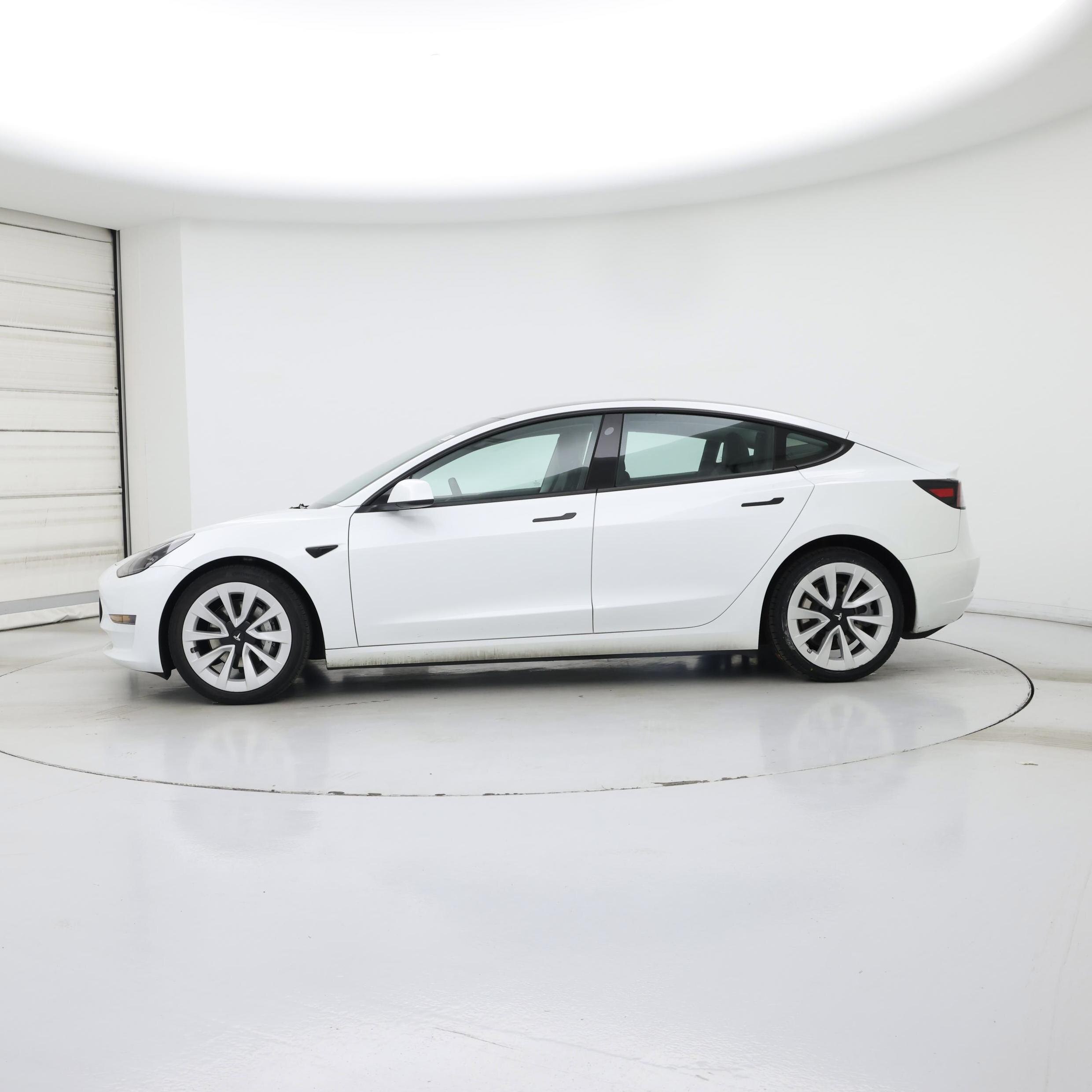 Thumbnail: 2023 Tesla Model 3 - 3
