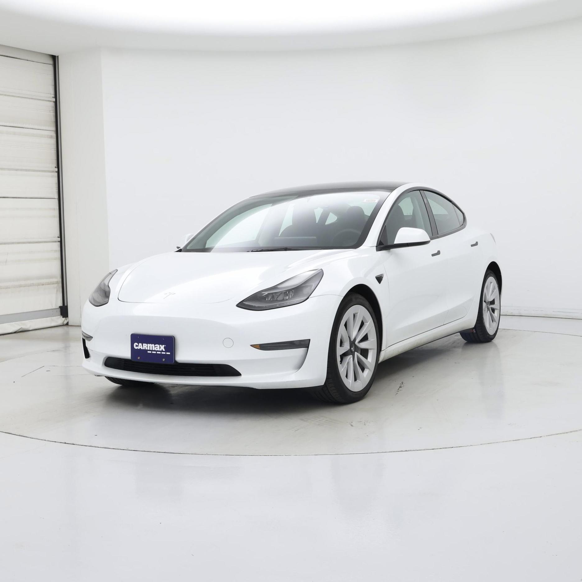 Thumbnail: 2023 Tesla Model 3 - 4