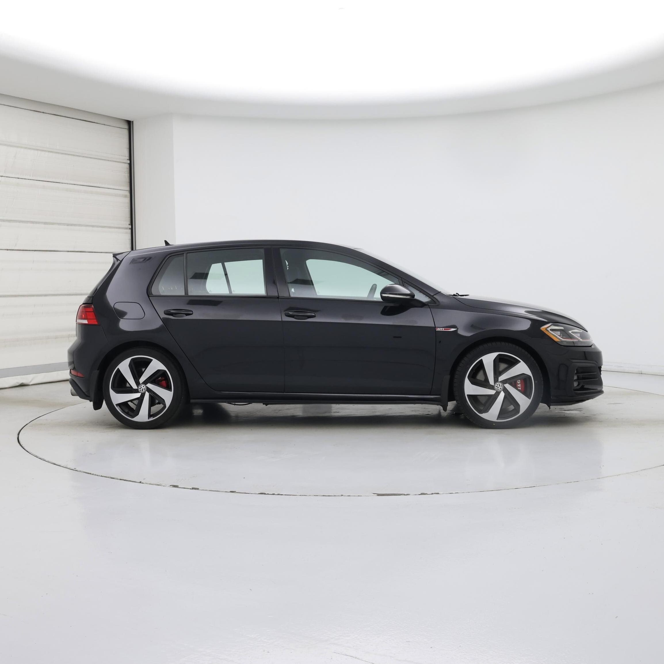 Thumbnail: 2018 Volkswagen Golf - 7