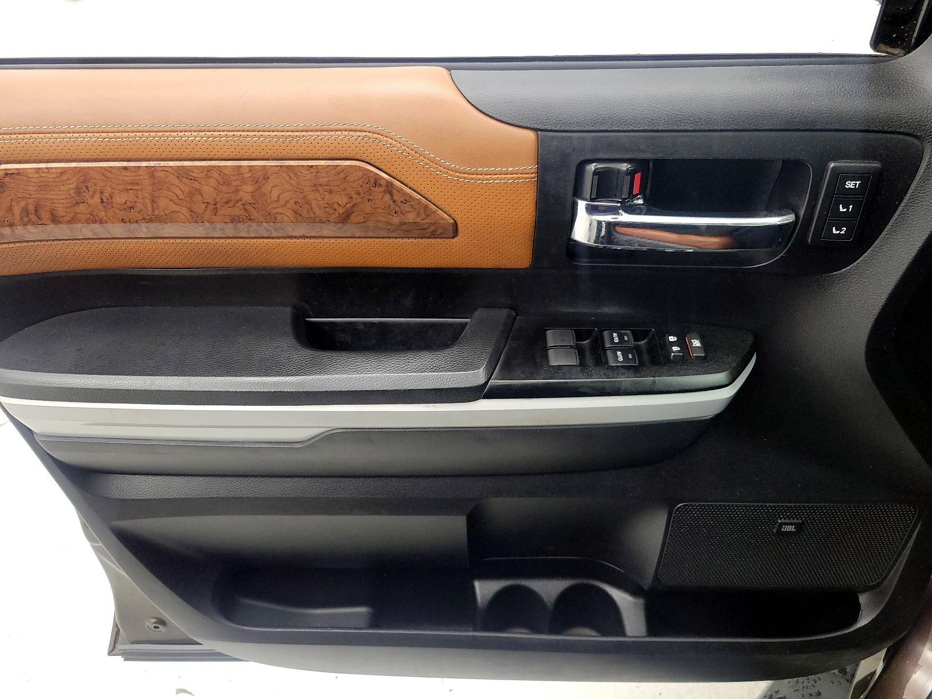 Thumbnail: 2021 Toyota Tundra - 12