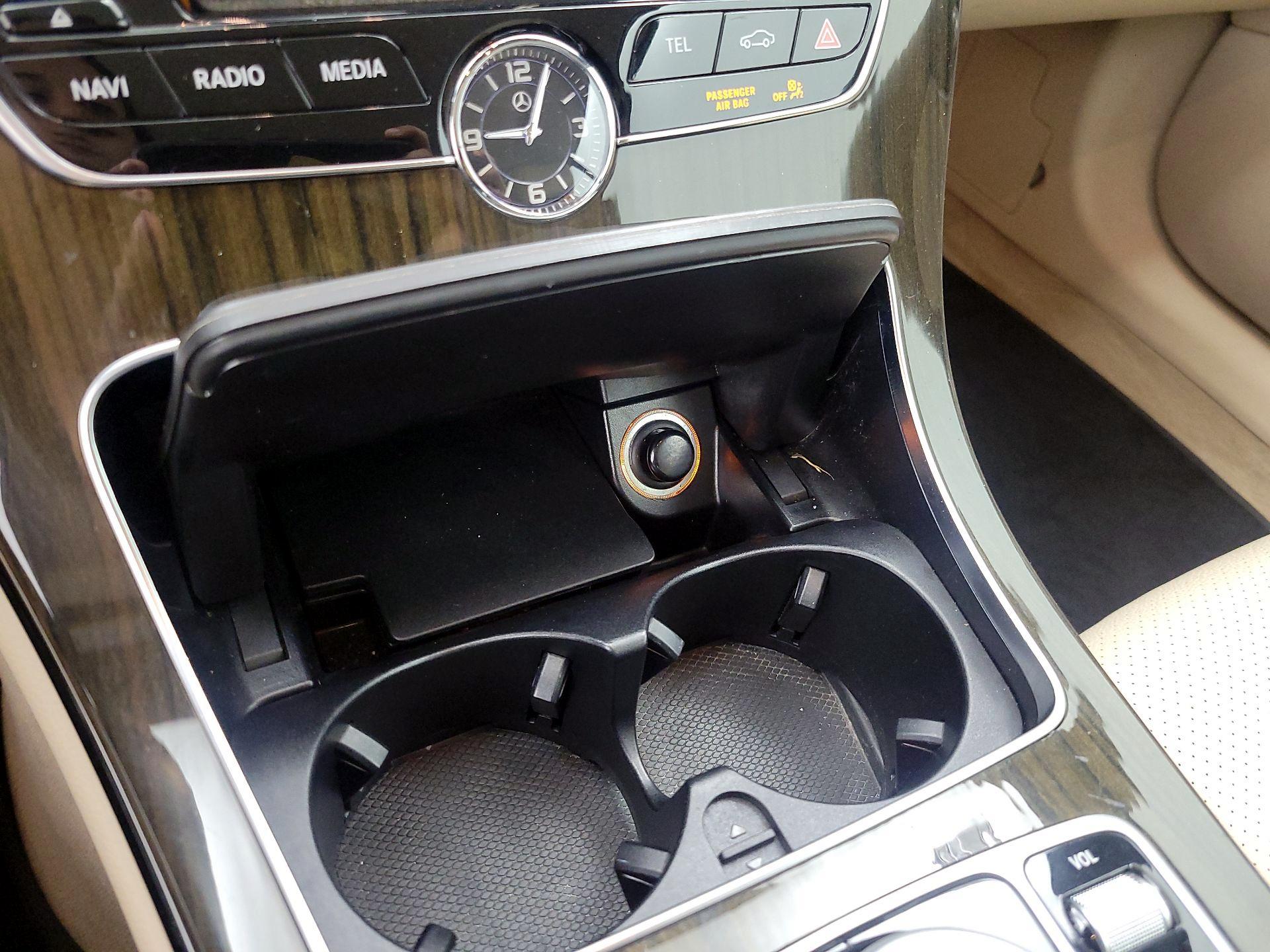 Thumbnail: 2017 Mercedes-Benz C-Class - 18