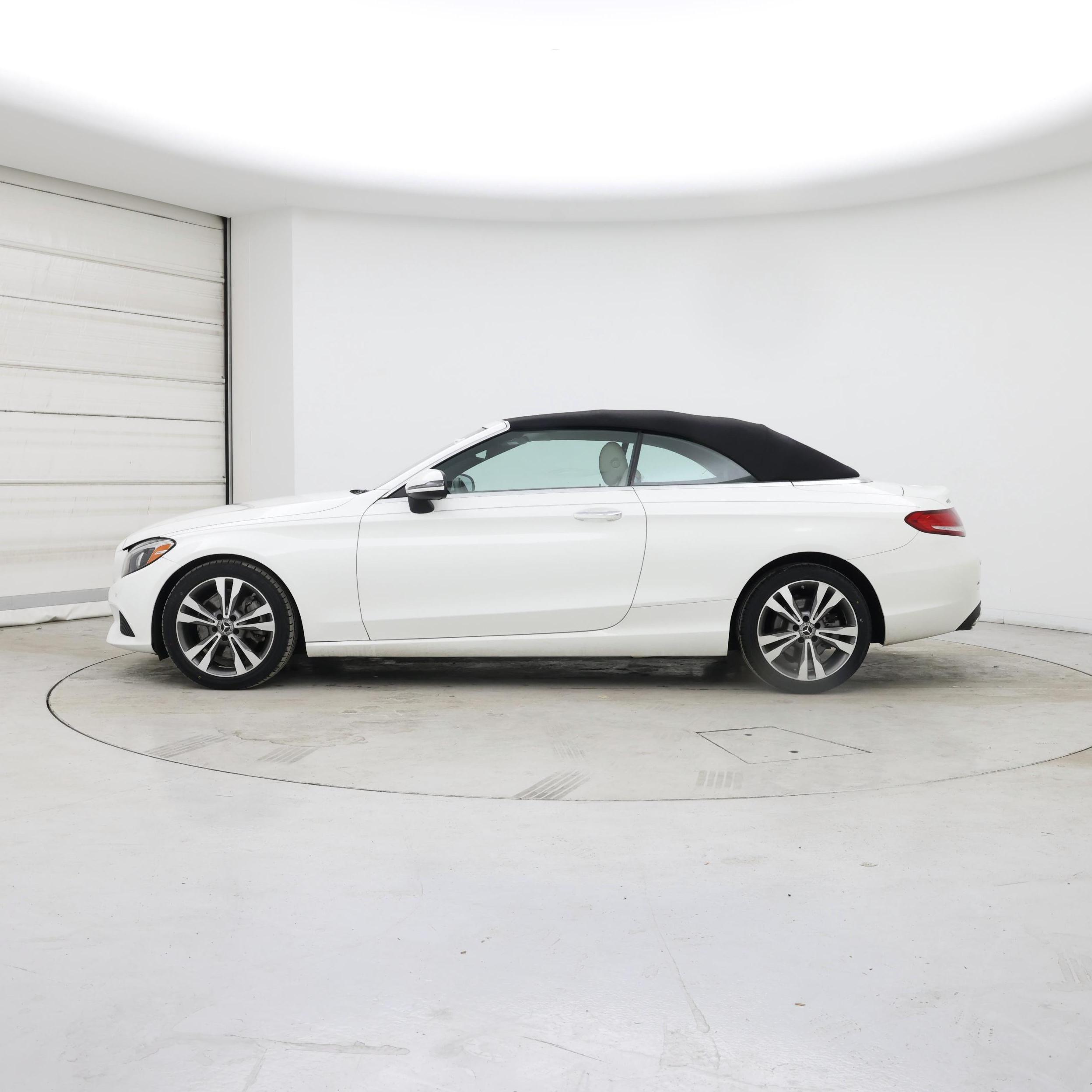 Thumbnail: 2017 Mercedes-Benz C-Class - 3