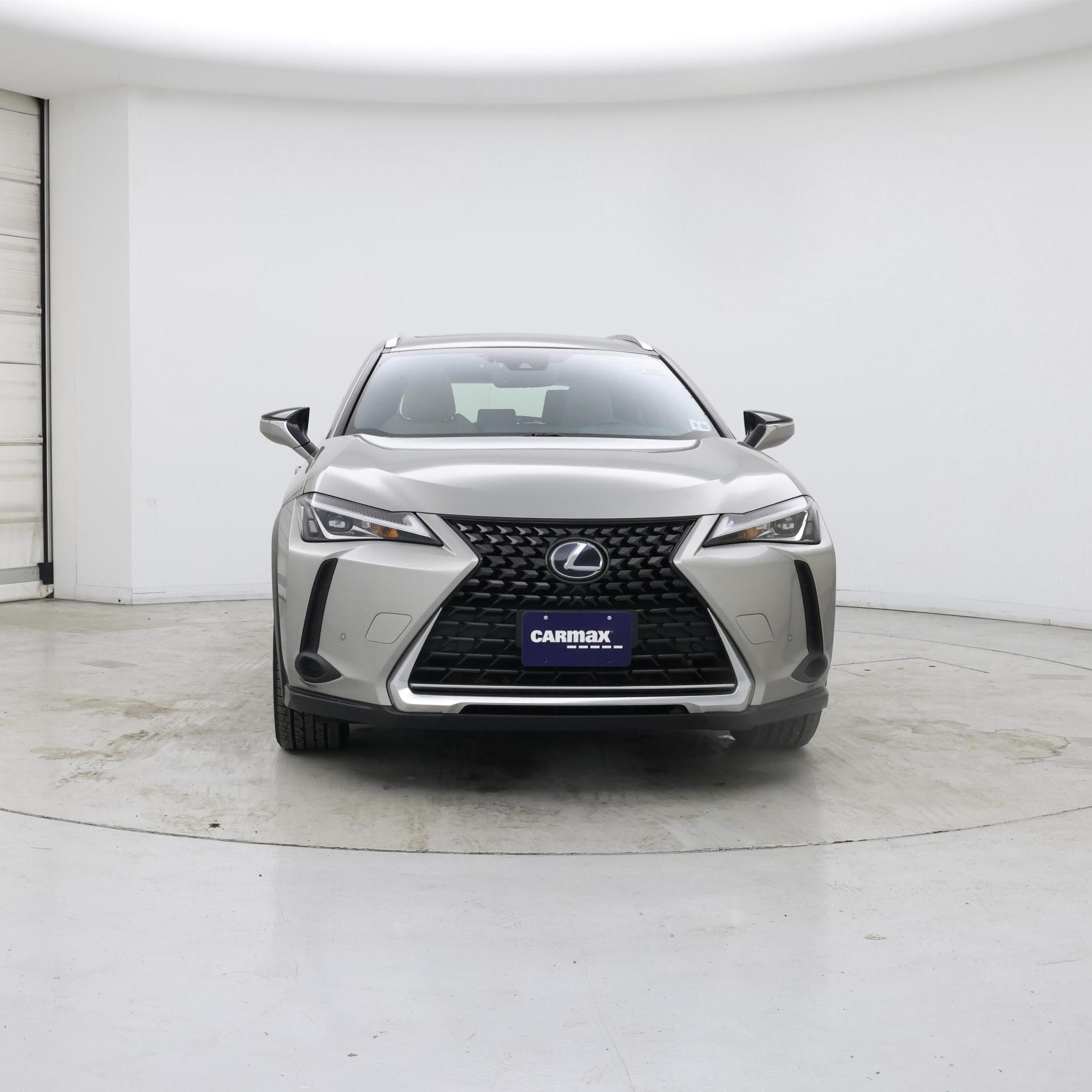 Thumbnail: 2020 Lexus UX - 5