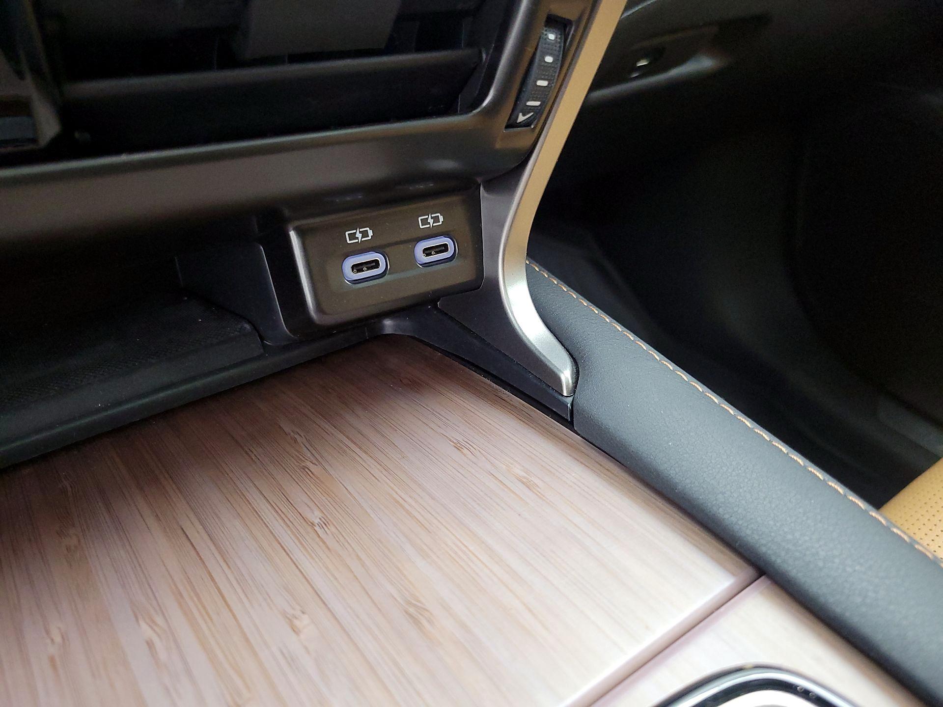 Thumbnail: 2023 Lexus RX - 19