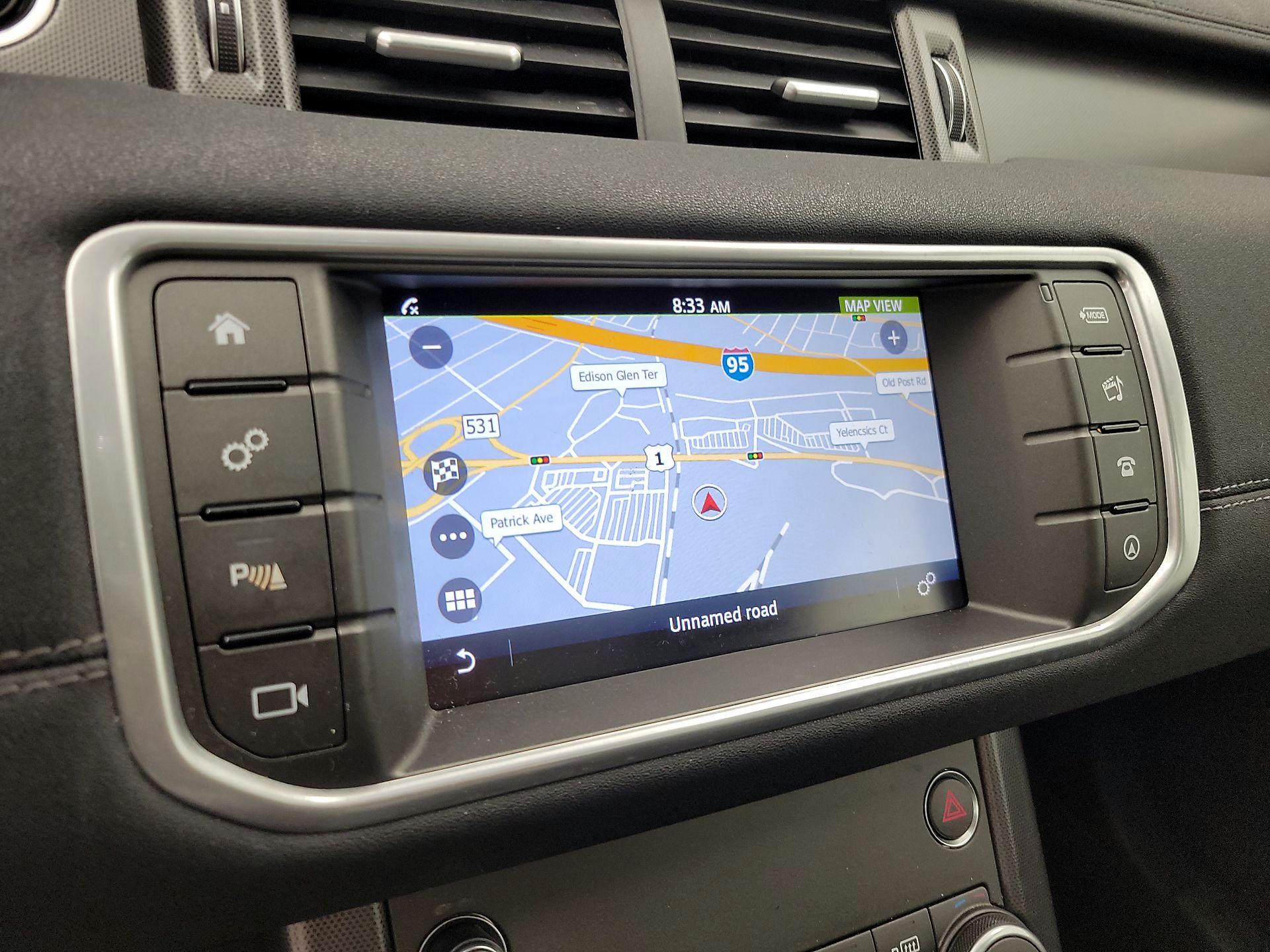 Thumbnail: 2018 Land Rover Range Rover Evoque - 14