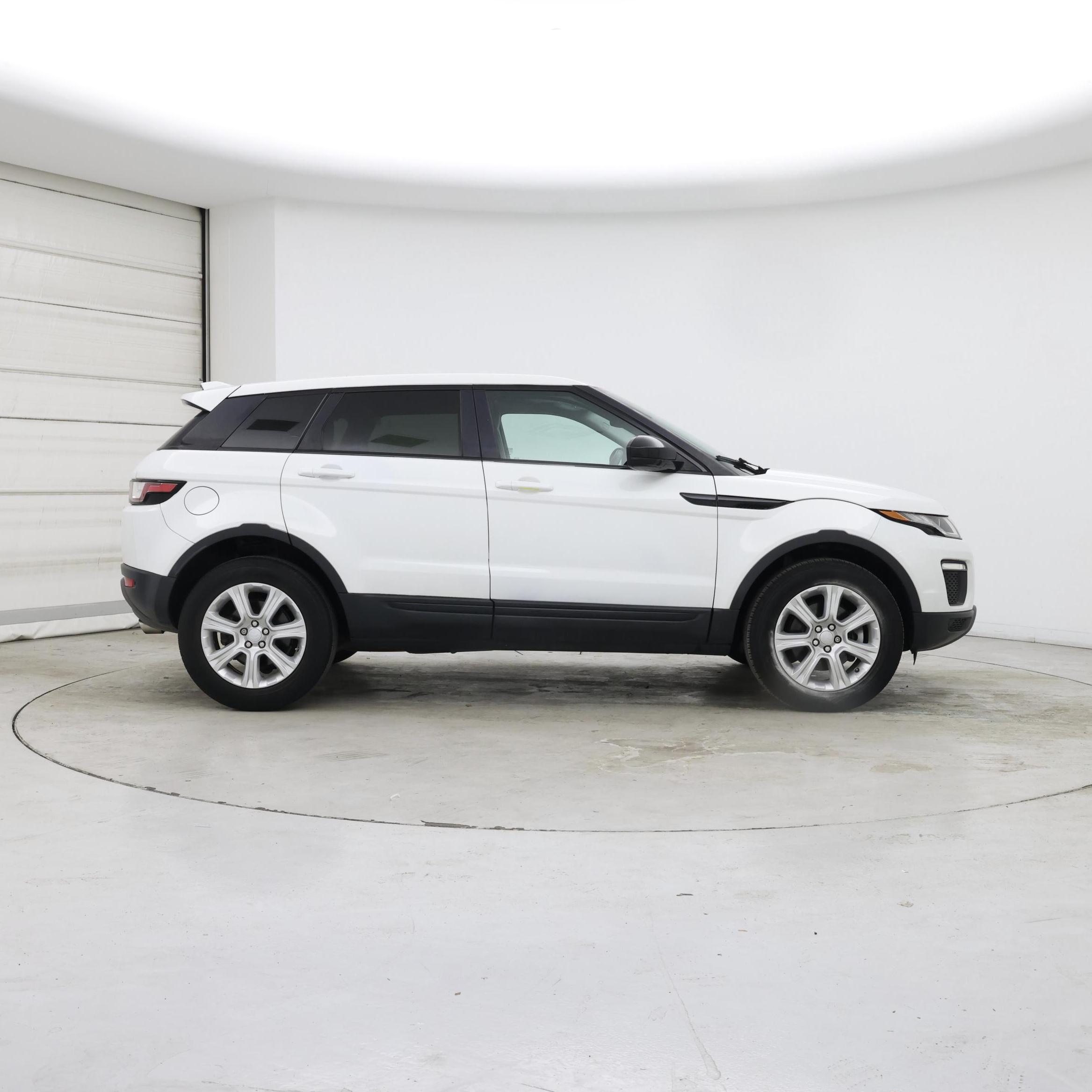 Thumbnail: 2018 Land Rover Range Rover Evoque - 7