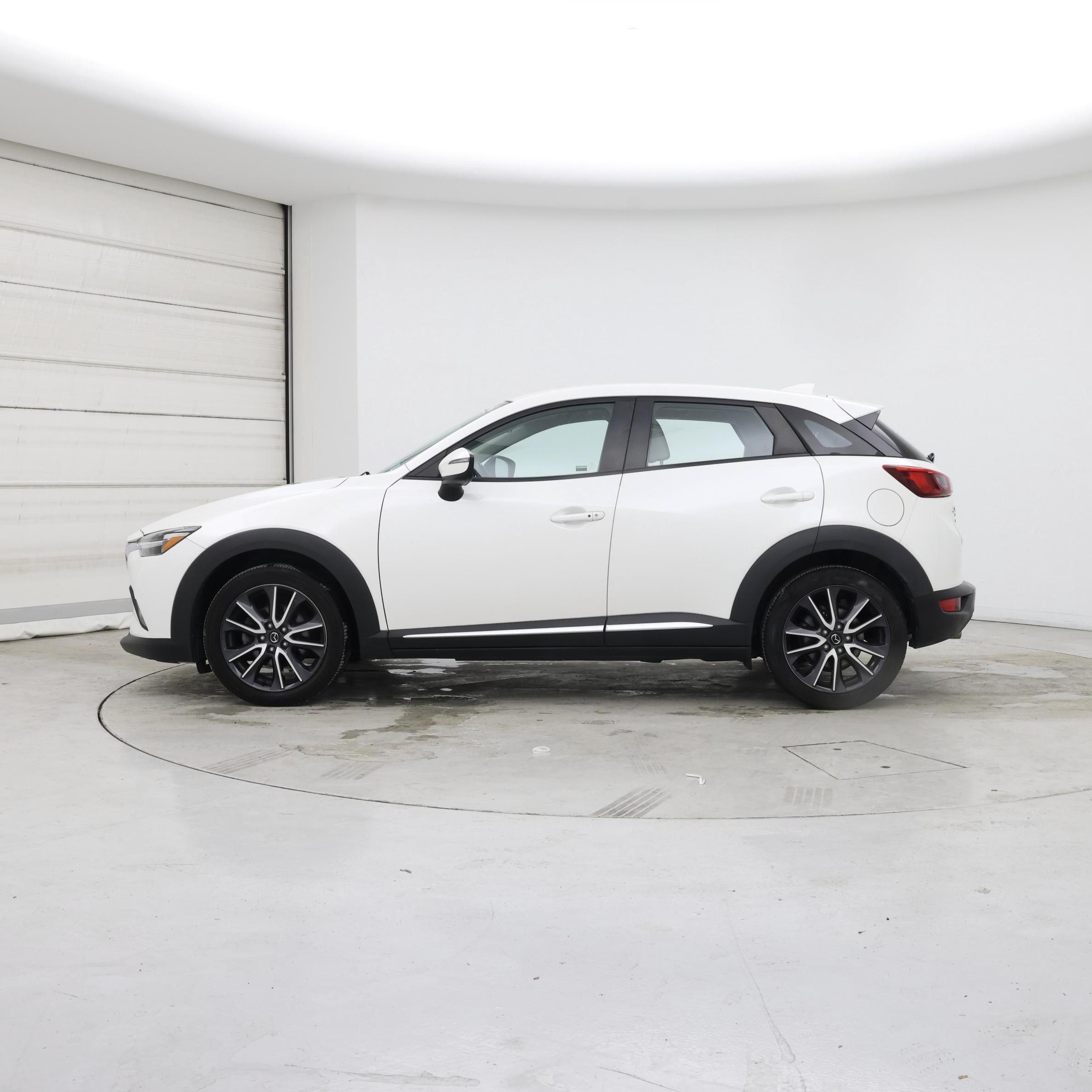 Thumbnail: 2018 Mazda CX-3 - 3