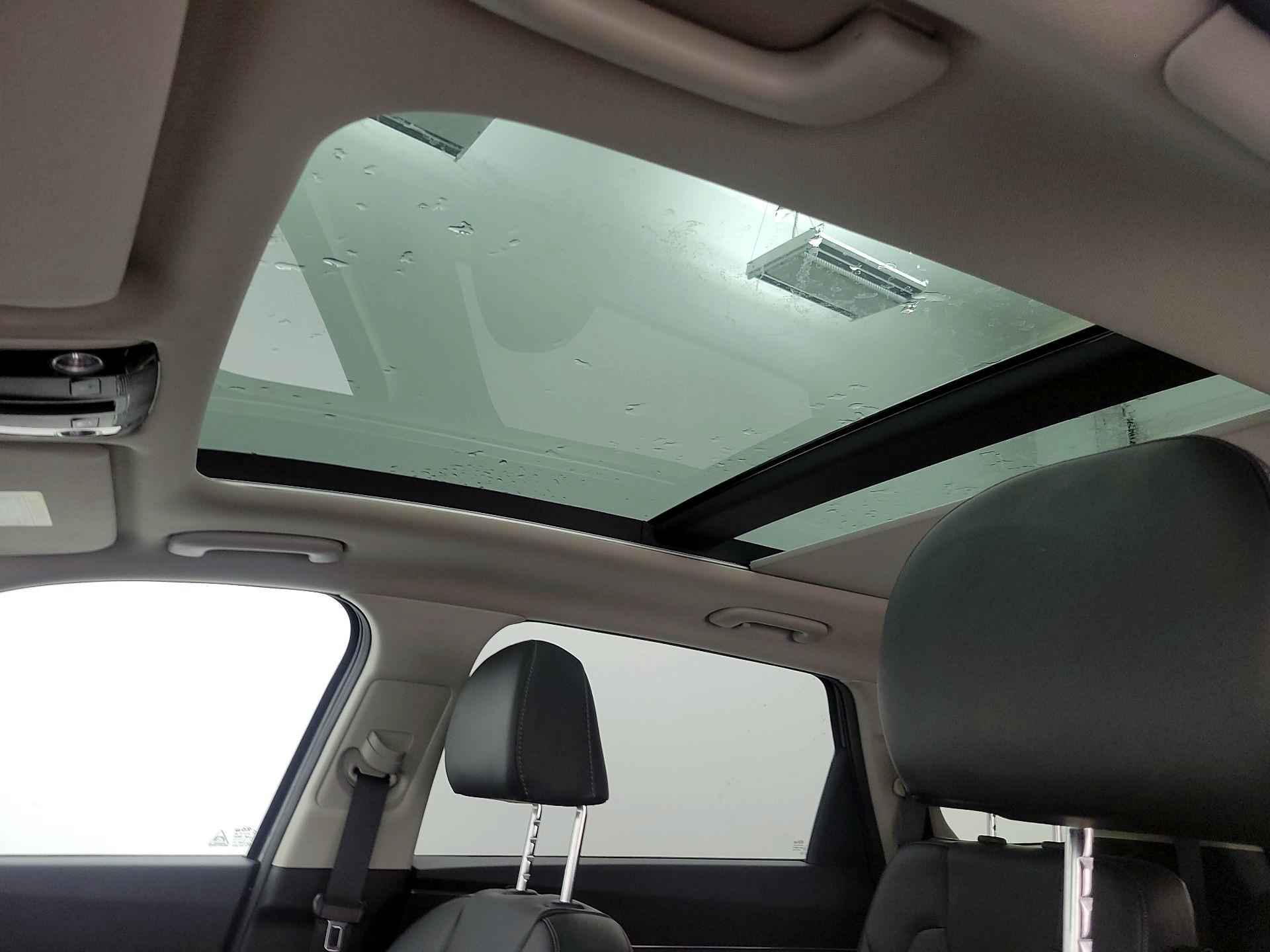 Thumbnail: 2021 Kia Sorento - 19