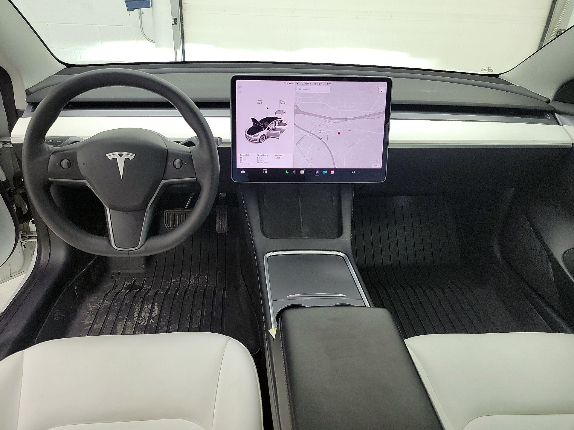 Thumbnail: 2021 Tesla Model 3 - 9