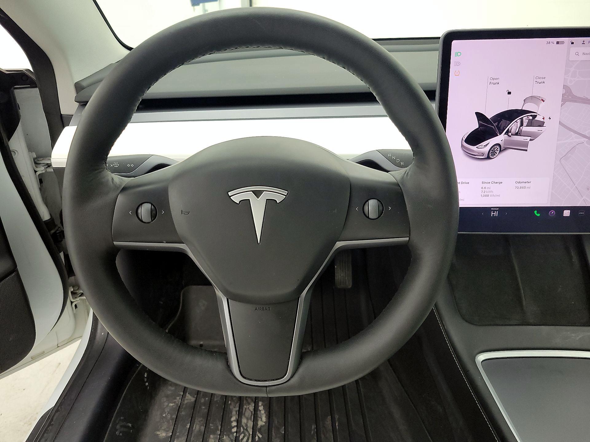 Thumbnail: 2021 Tesla Model 3 - 10