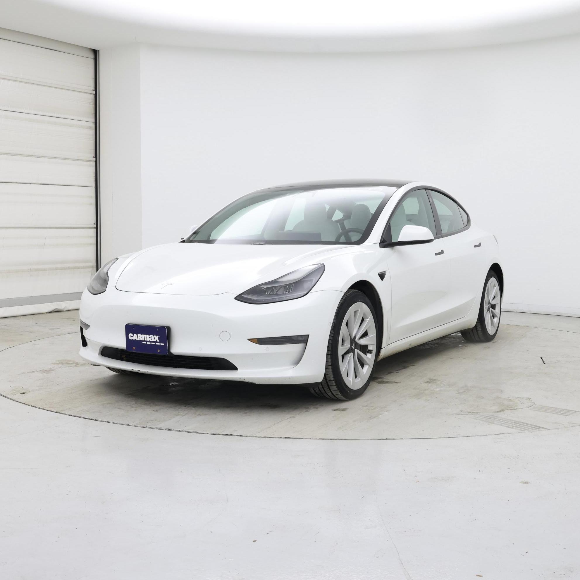 Thumbnail: 2021 Tesla Model 3 - 4