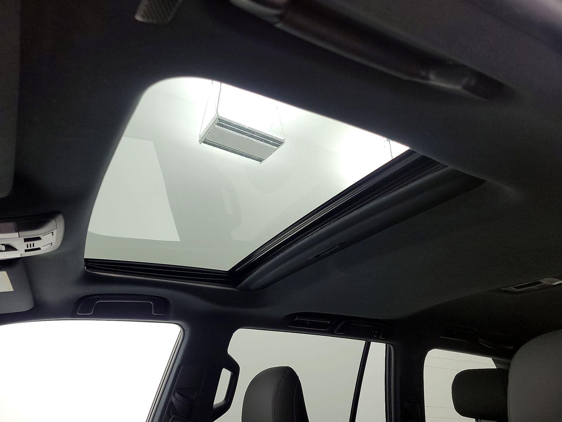 Thumbnail: 2023 Lexus GX - 18