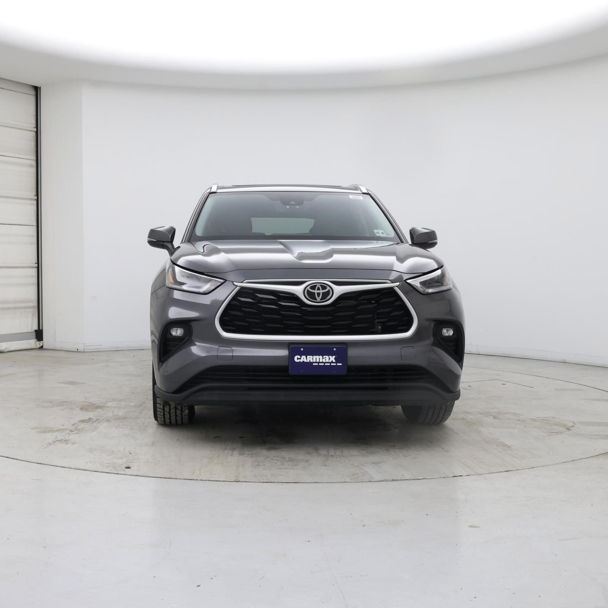 Thumbnail: 2021 Toyota Highlander - 5