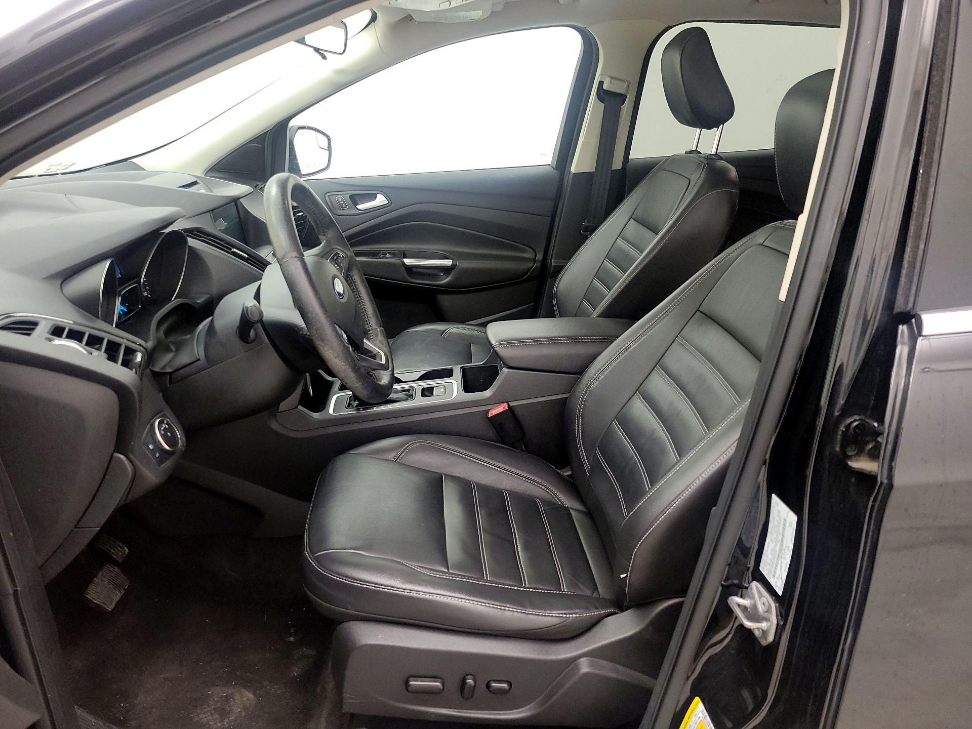 Thumbnail: 2018 Ford Escape - 11