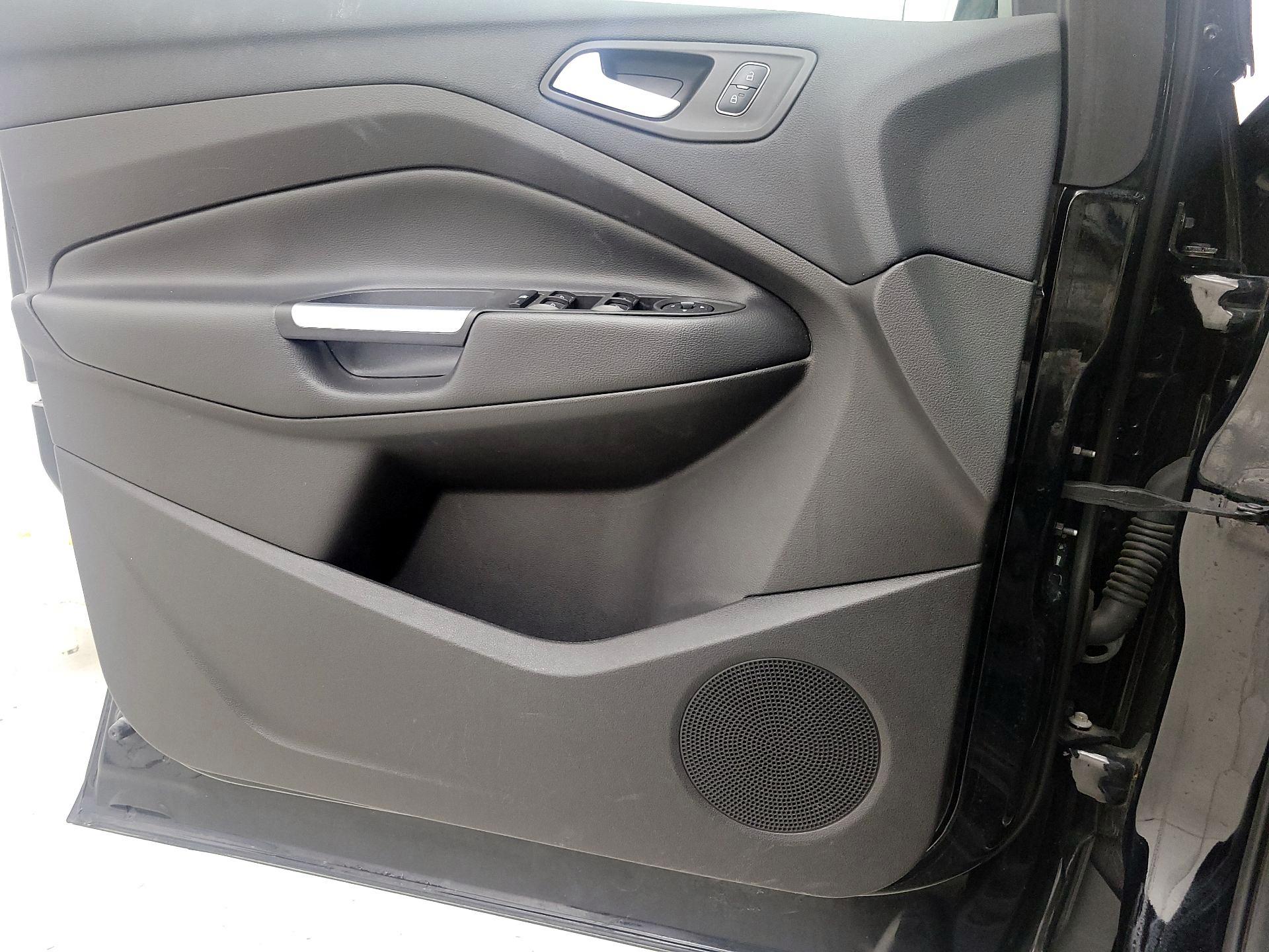 Thumbnail: 2018 Ford Escape - 12