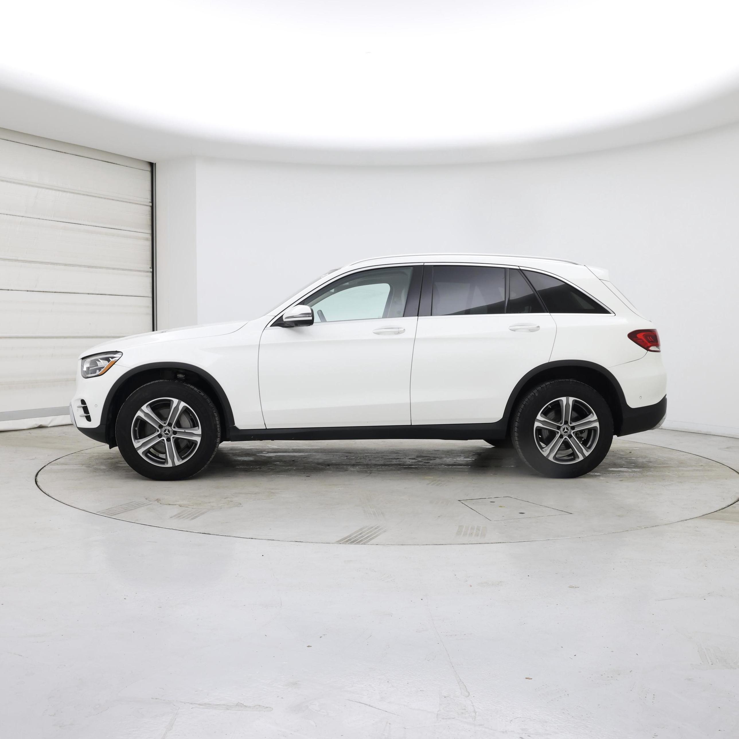 Thumbnail: 2022 Mercedes-Benz GLC - 3