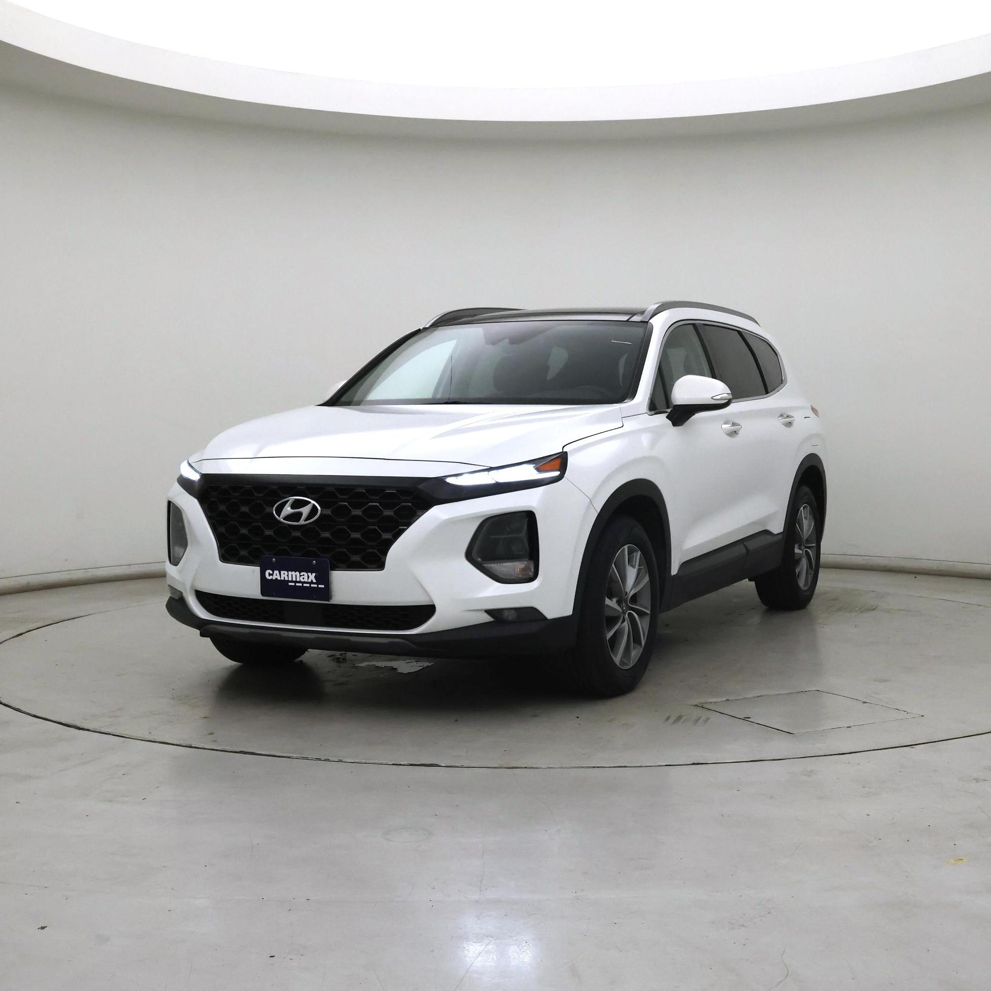Thumbnail: 2019 Hyundai Santa Fe - 4
