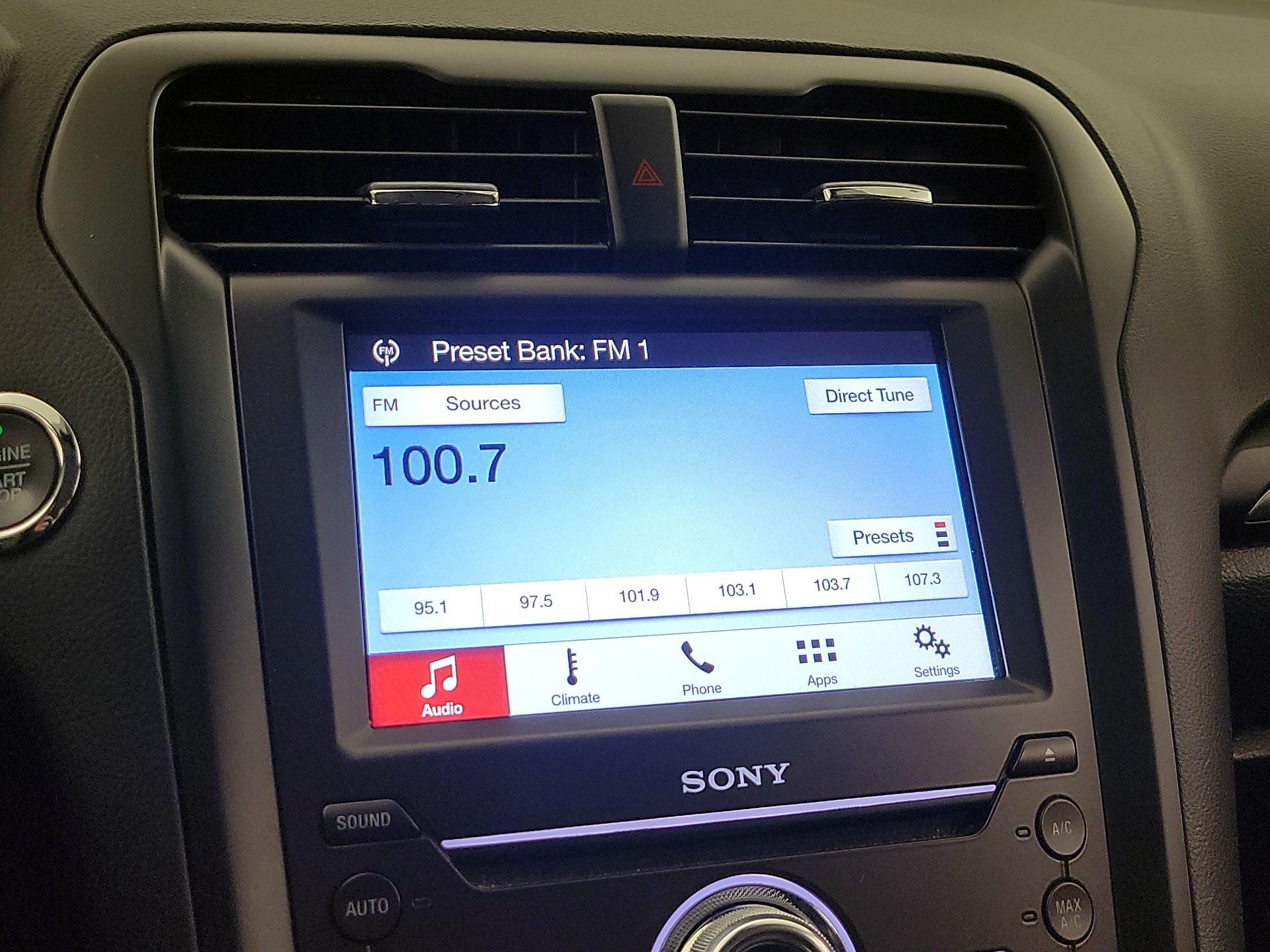 Thumbnail: 2020 Ford Fusion - 15