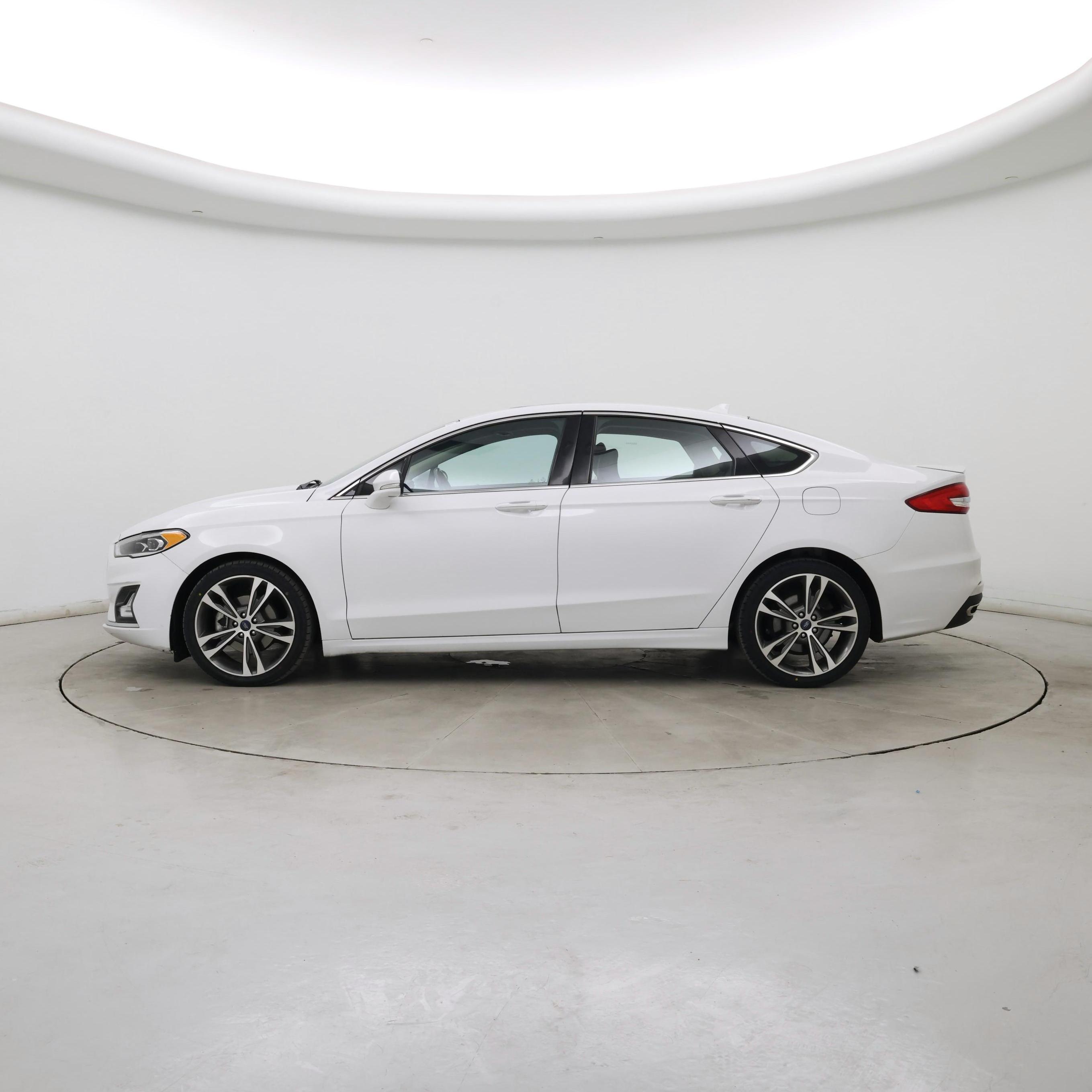 Thumbnail: 2020 Ford Fusion - 3