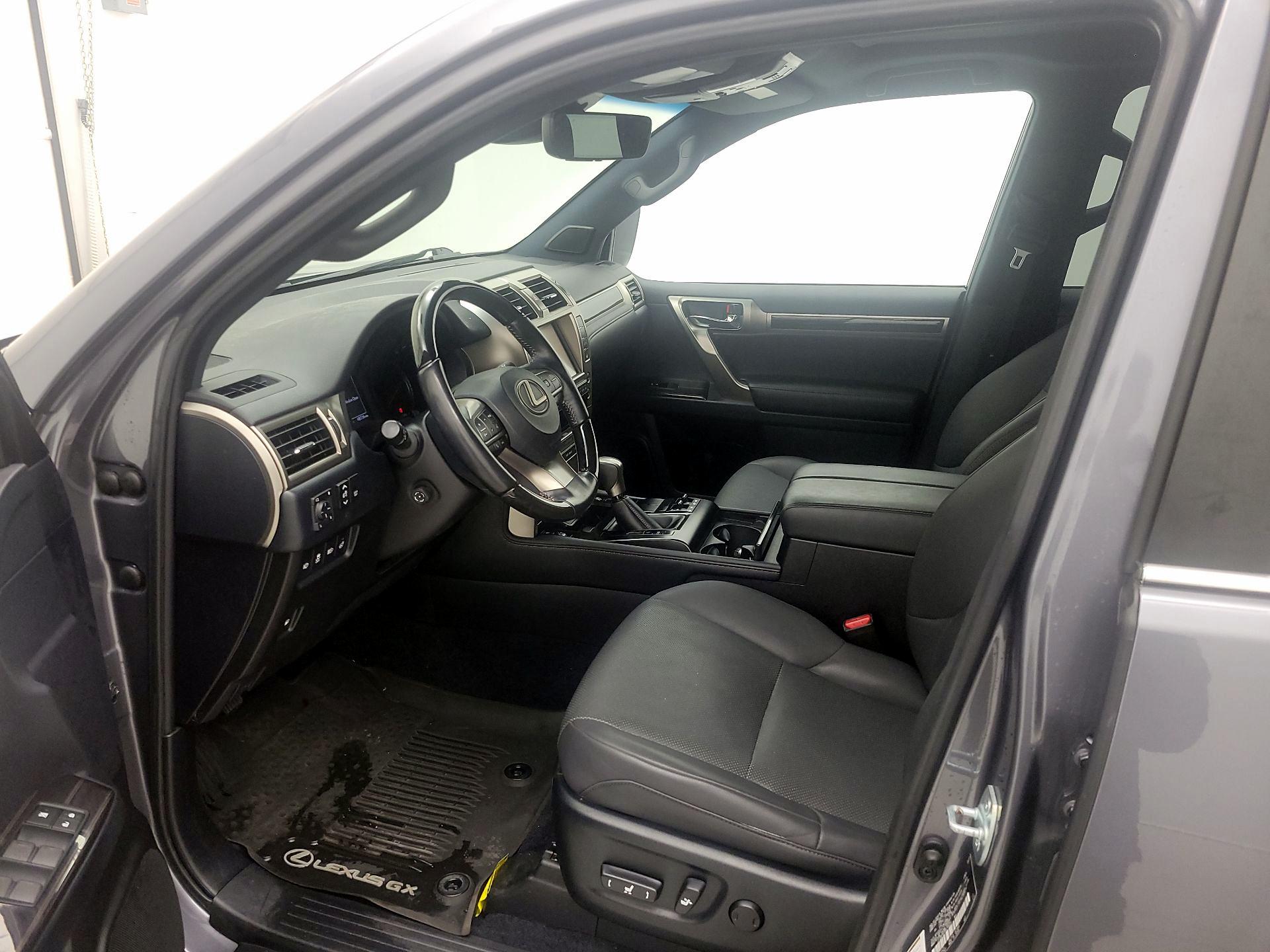 Thumbnail: 2021 Lexus GX - 11