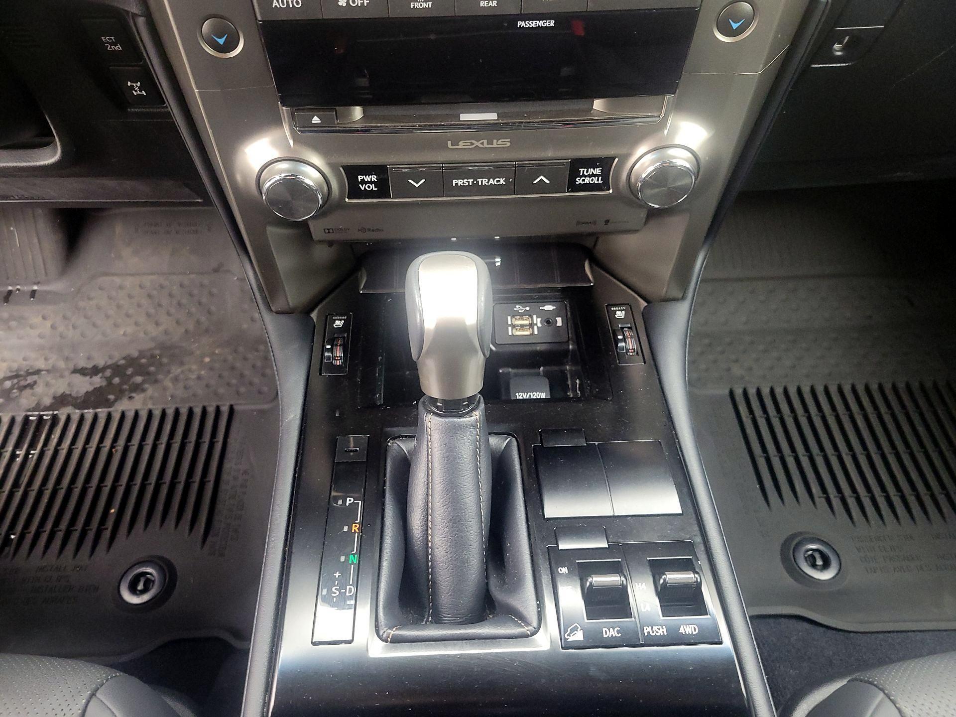 Thumbnail: 2021 Lexus GX - 18