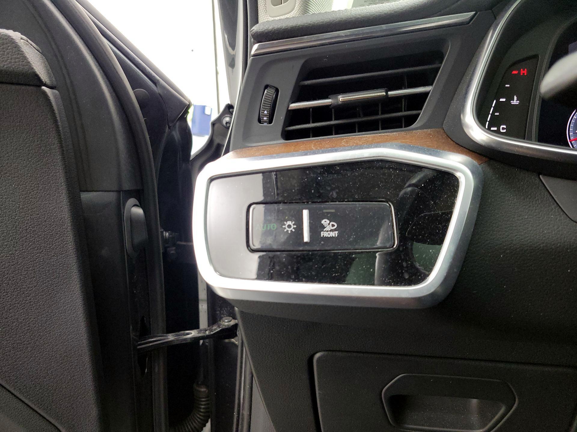 Thumbnail: 2019 Audi A6 - 13