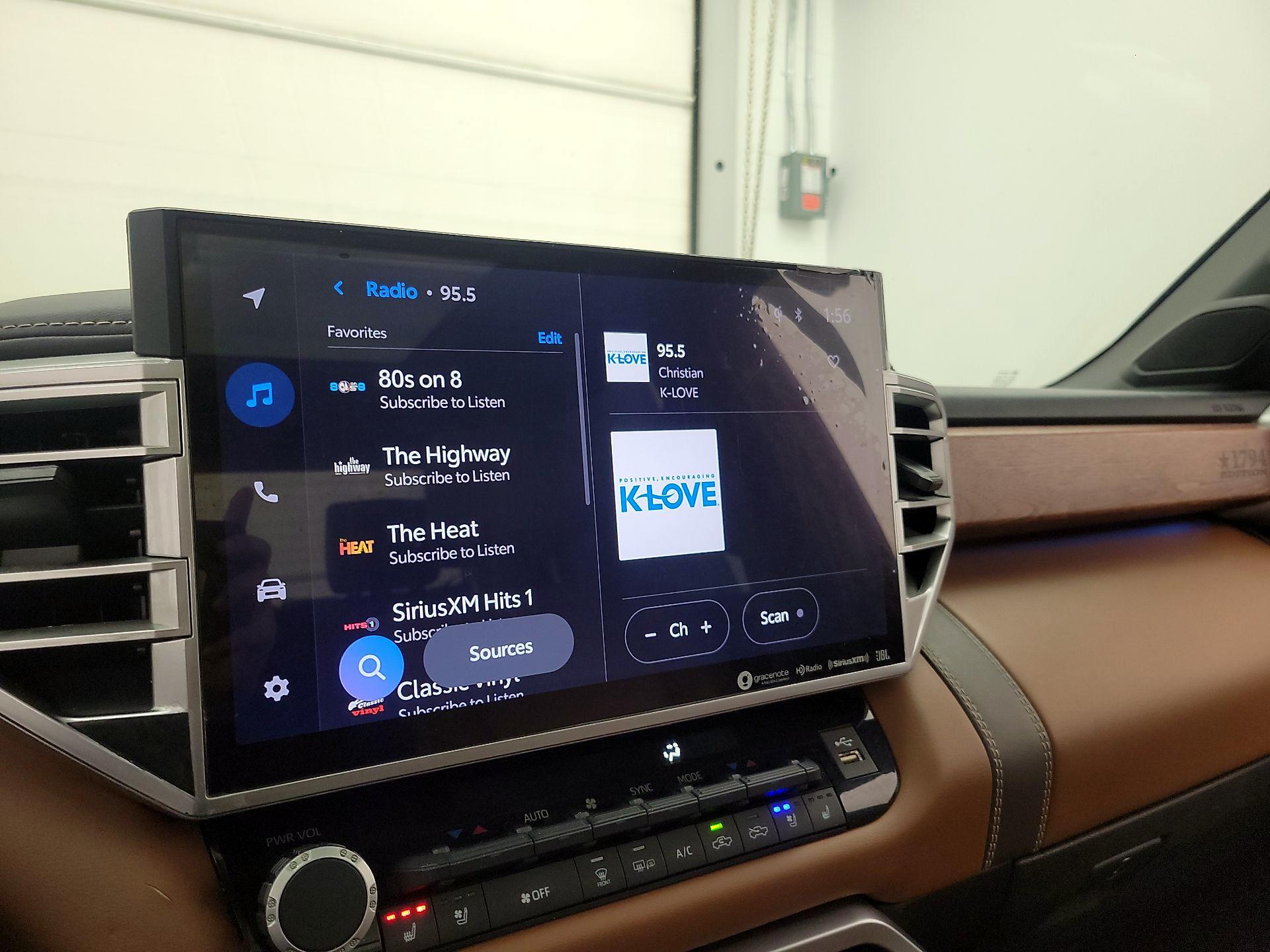 Thumbnail: 2023 Toyota Tundra - 15