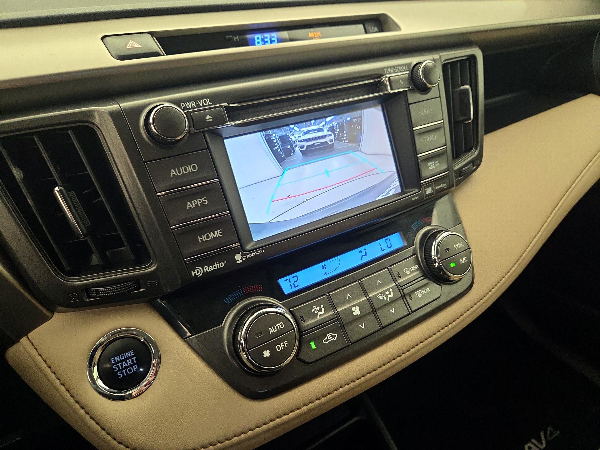 Thumbnail: 2015 Toyota RAV4 - 14