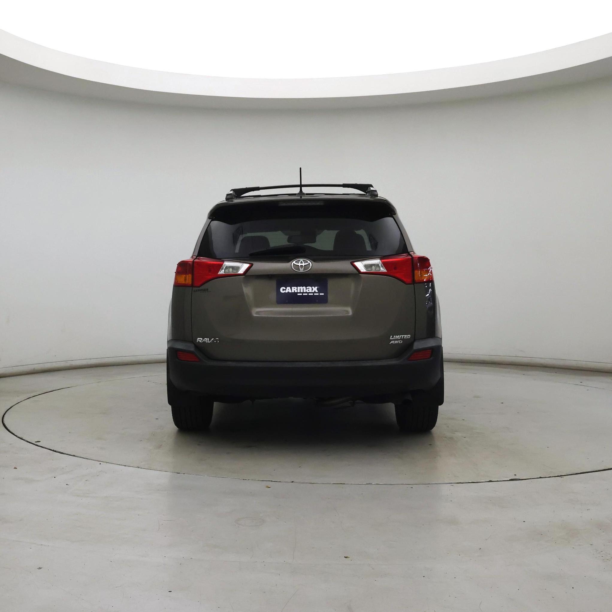 Thumbnail: 2015 Toyota RAV4 - 6