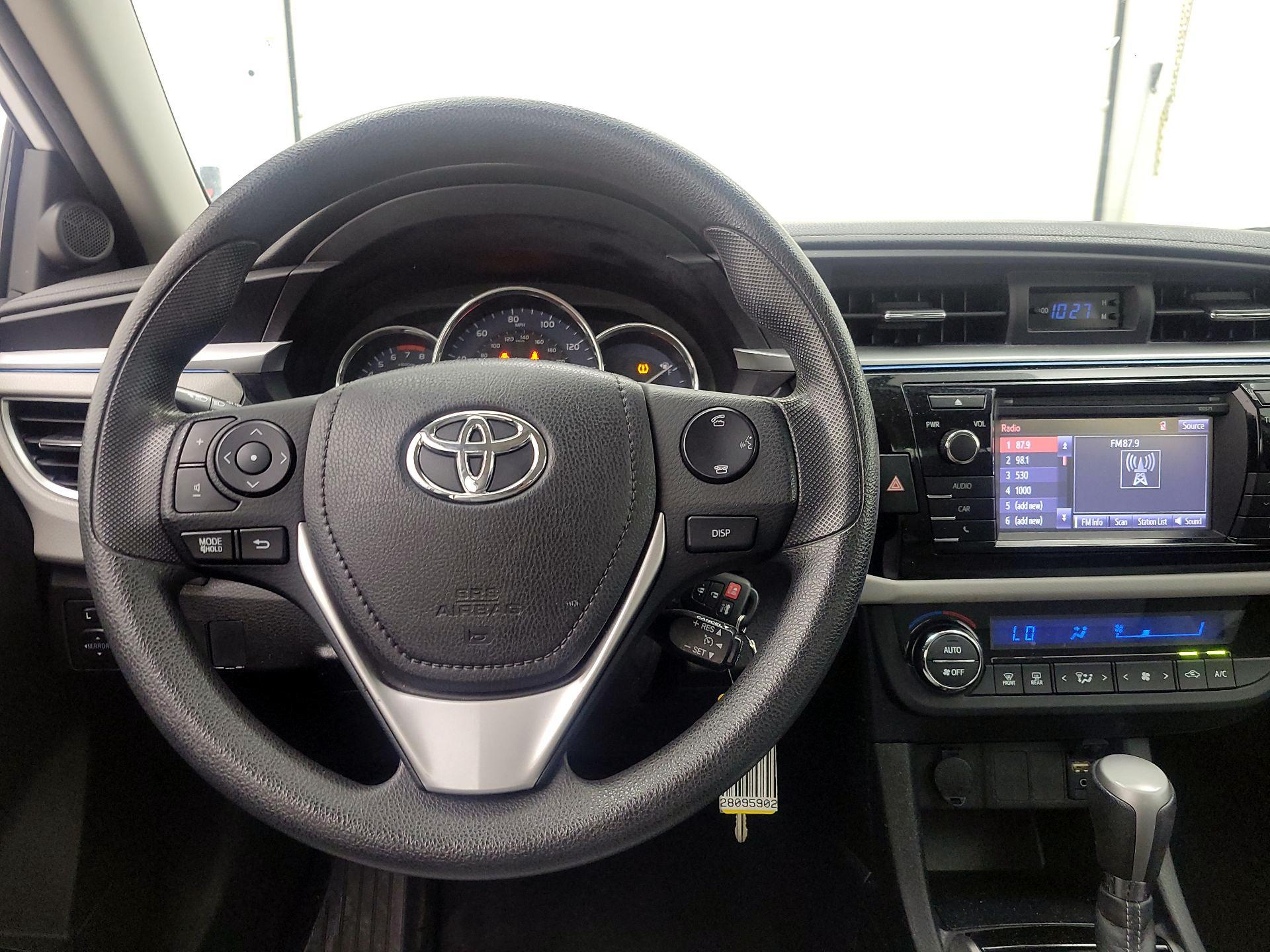 Thumbnail: 2016 Toyota Corolla - 10