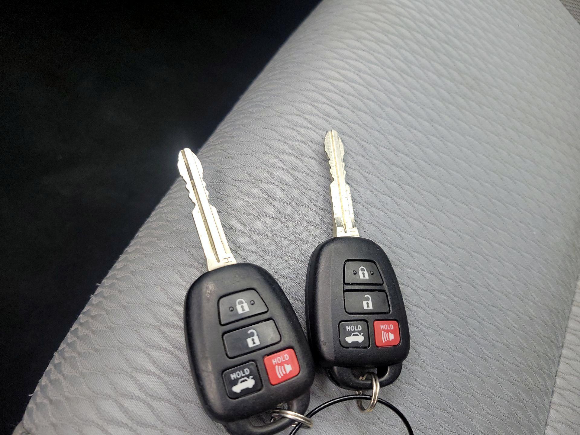 Thumbnail: 2016 Toyota Corolla - 20