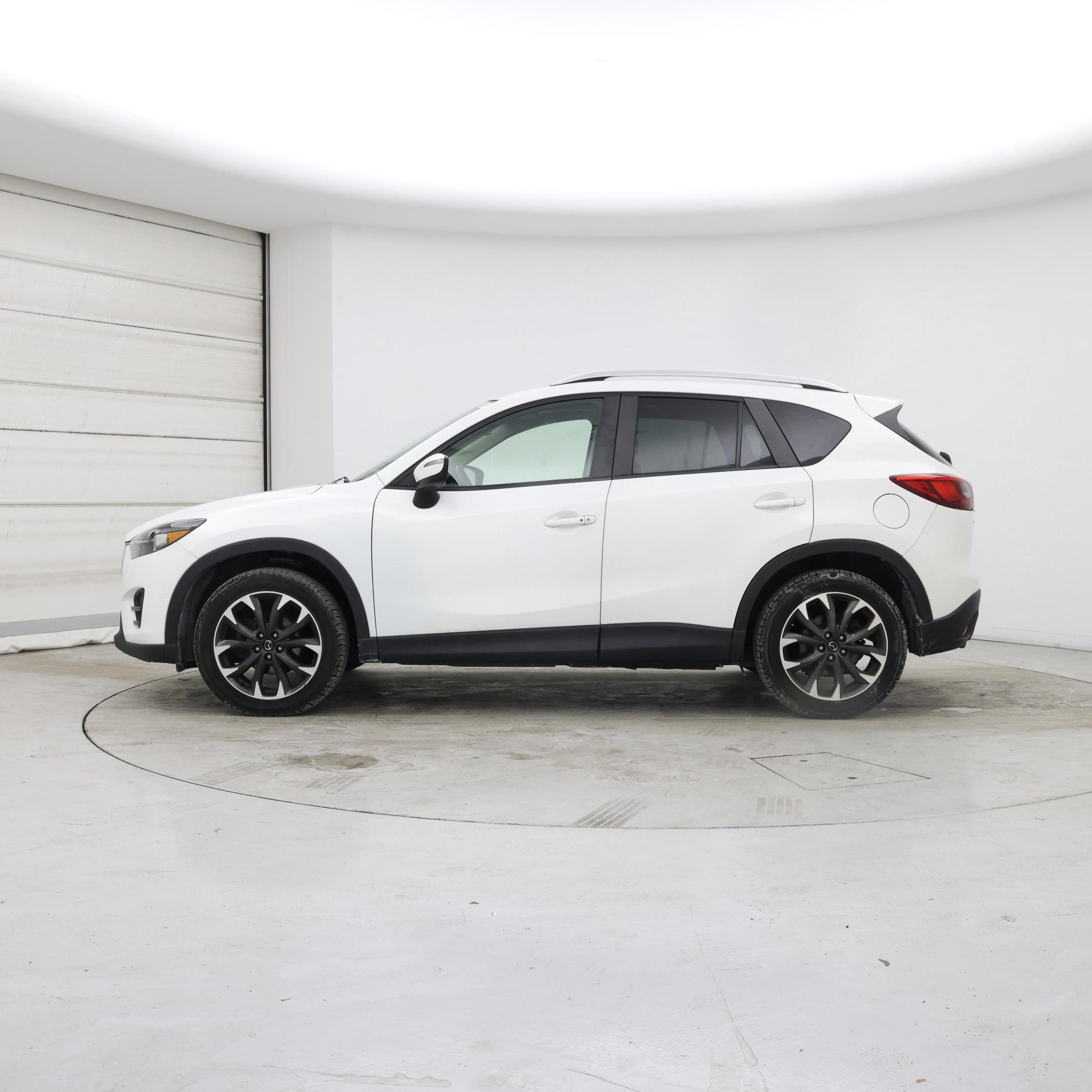 Thumbnail: 2016 Mazda CX-5 - 3