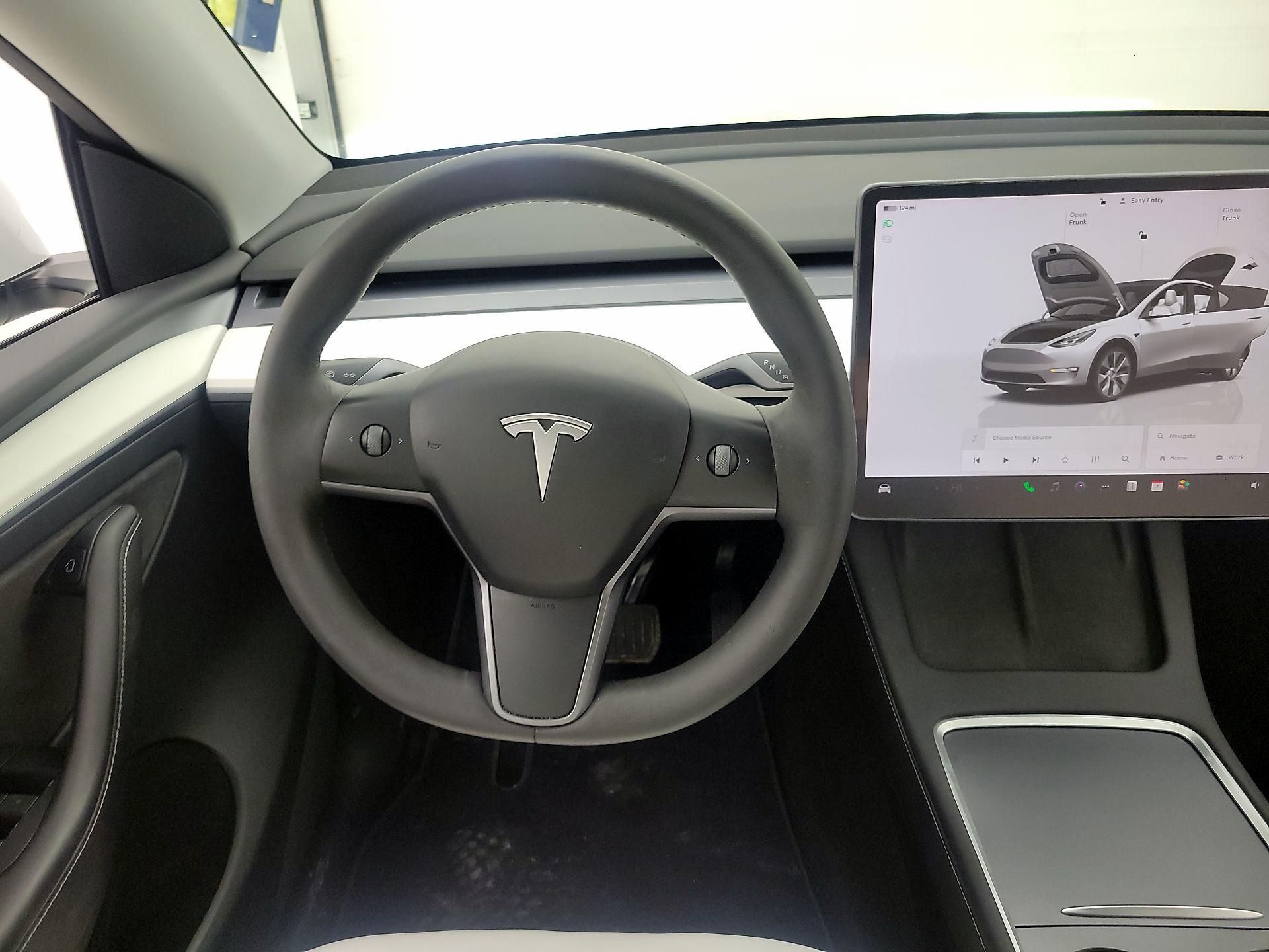 Thumbnail: 2022 Tesla Model Y - 10