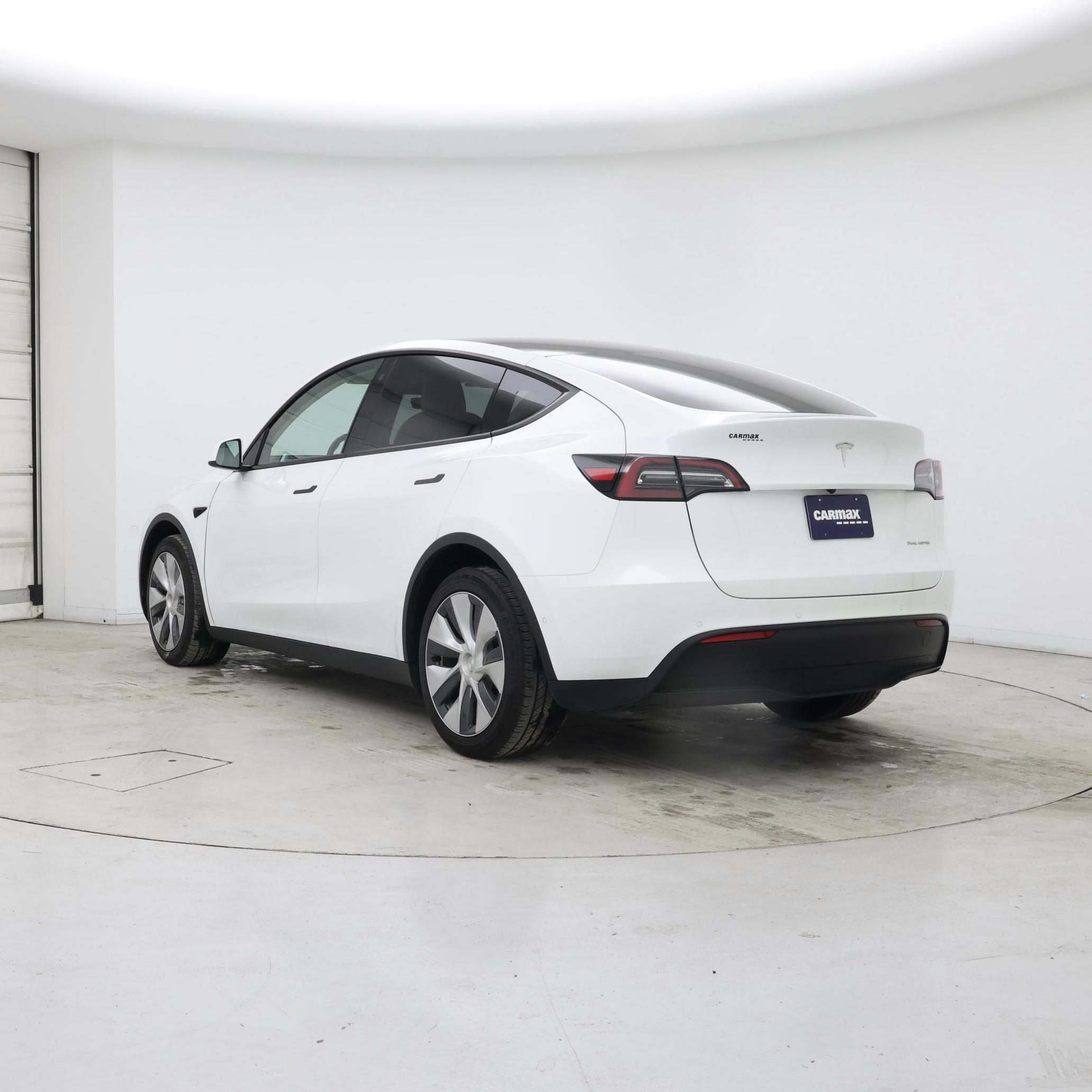 Thumbnail: 2022 Tesla Model Y - 2